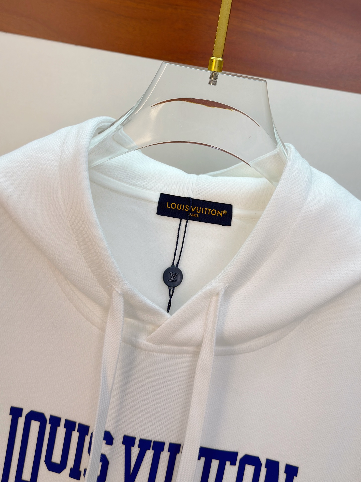 🌾 LV 25SS【新品】最新最顶级版本精美工艺连帽卫衣，最顶级的品质专柜原单套头衫，顶级制作工艺进口面