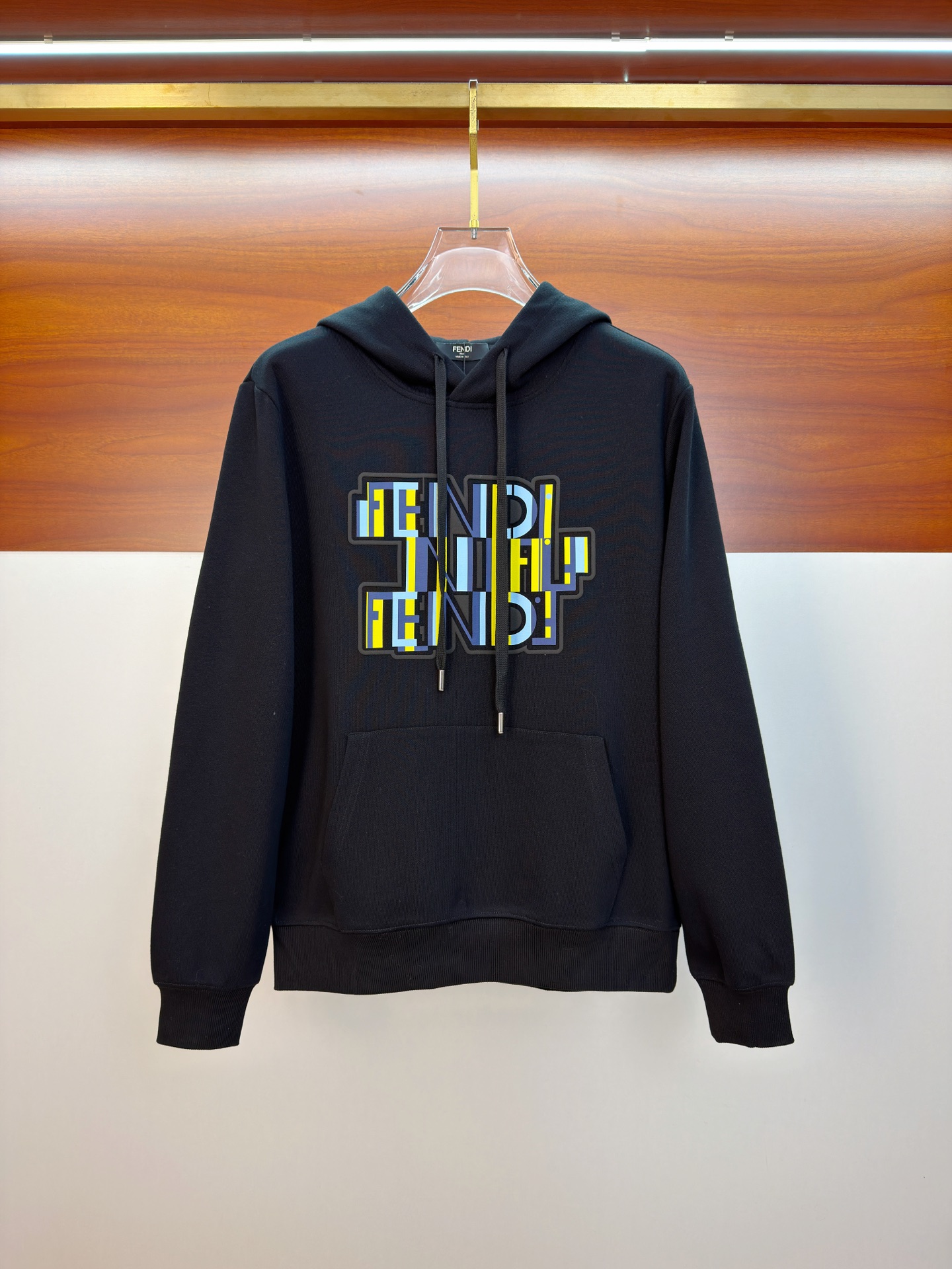 🌾芬迪25SS【新品】最新最顶级版本精美工艺连帽卫衣，最顶级的品质专柜原单套头衫，顶级制作工艺进口面料，