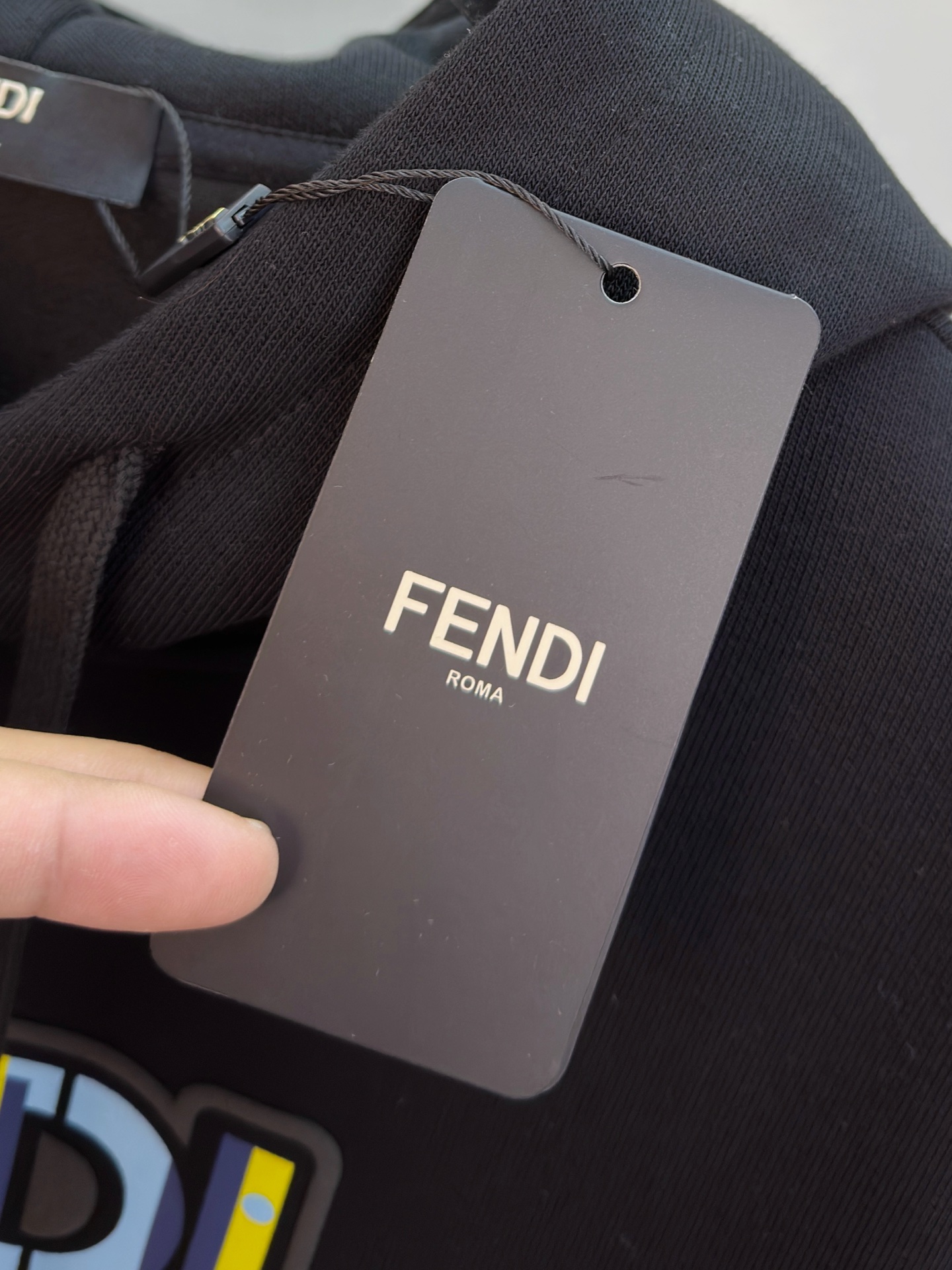 🌾芬迪25SS【新品】最新最顶级版本精美工艺连帽卫衣，最顶级的品质专柜原单套头衫，顶级制作工艺进口面料，