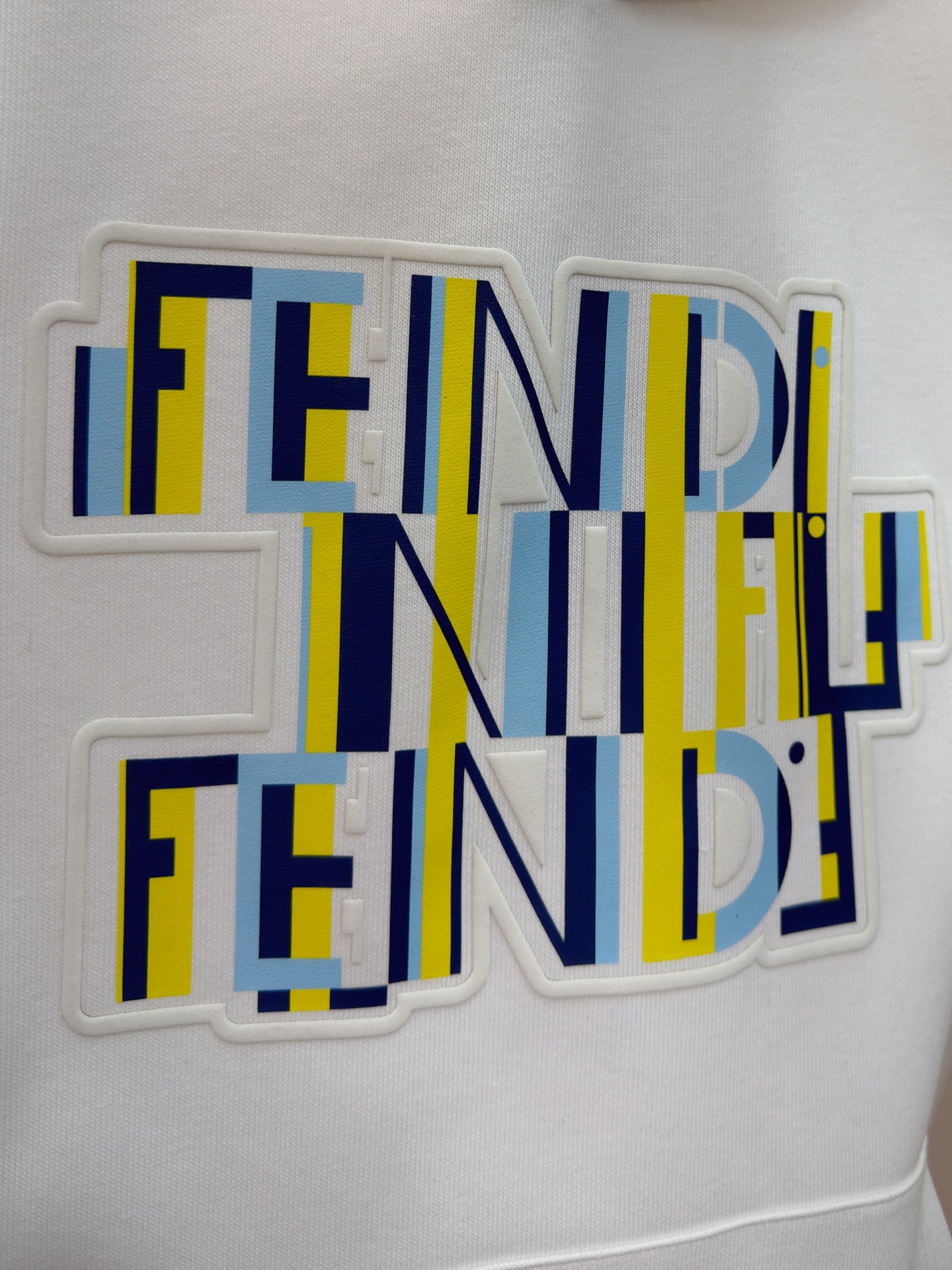 🌾芬迪25SS【新品】最新最顶级版本精美工艺连帽卫衣，最顶级的品质专柜原单套头衫，顶级制作工艺进口面料，