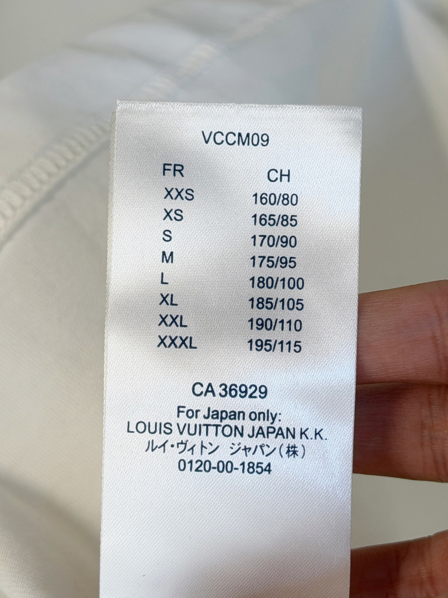 PLV 夏季新款短袖T恤，特色的线绣工艺，个性艺术系列全网独家首发 百搭款细节处理完美240克纯棉面料十