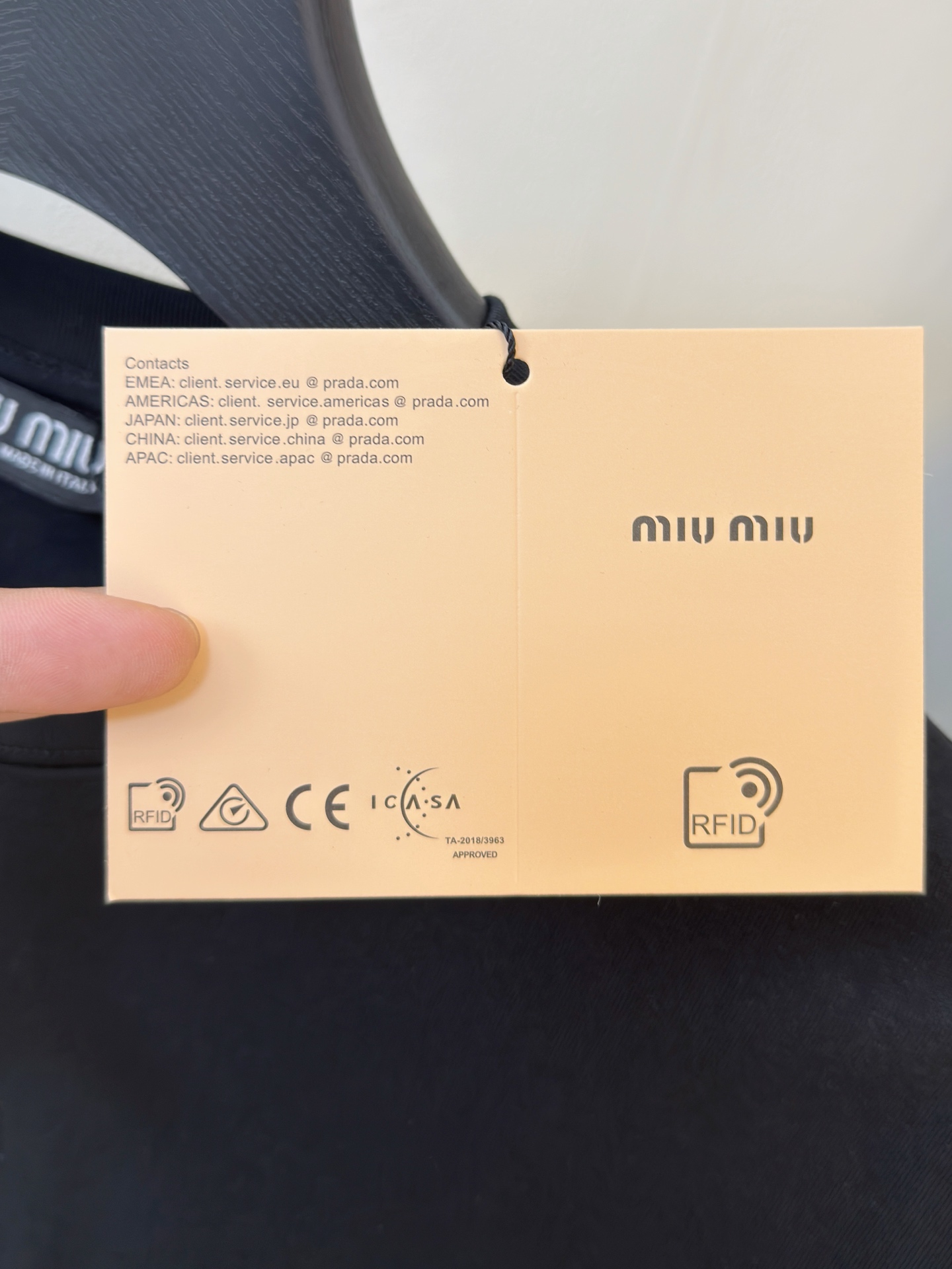 Pmiumiu2026夏季新款短袖T恤，个性艺术系列全网独家首发 百搭款细节处理完美纯棉面料十分精致 原