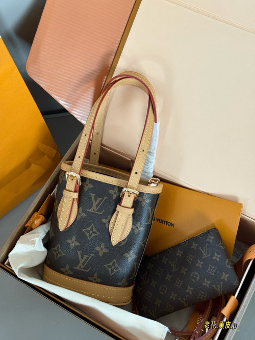 Louis Vuitton Monogram Canvas Petit Bucket Bag with Pouch 1 Louis Vuitton Monogram Canvas Petit Bucket Bag with Pouch