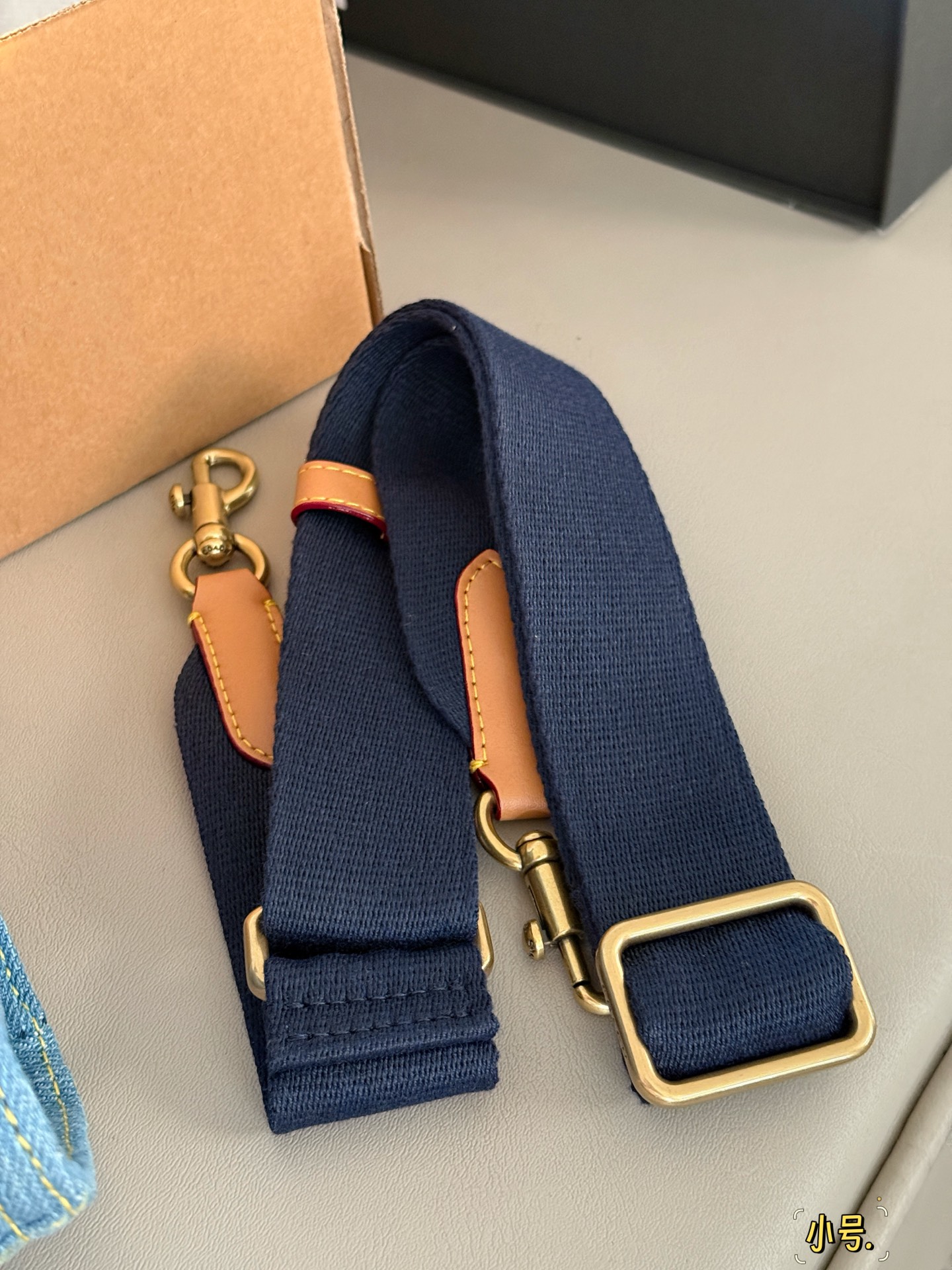 Coach Cargo Tote Denim Bolso, Azul Retro, Tamaño Pequeño con Caja 10 i1748580372003 56 0 8