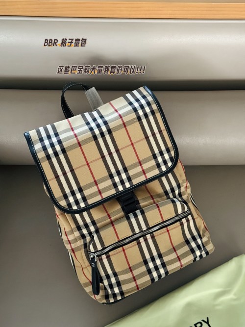 Burberry Kids Backpack in Signature Check - Lightweight & Spacious 25*35cm 1 Burberry Kids Backpack in Signature Check - Lightweight & Spacious 25*35cm
