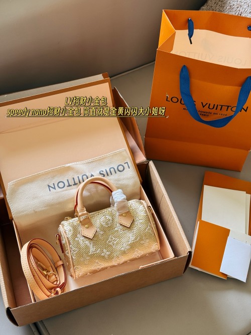 Louis Vuitton Speedy Nano Lucky Gold Bag, Limited Edition, 16x11x9 cm 1 Louis Vuitton Speedy Nano Lucky Gold Bag, Limited Edition, 16x11x9 cm