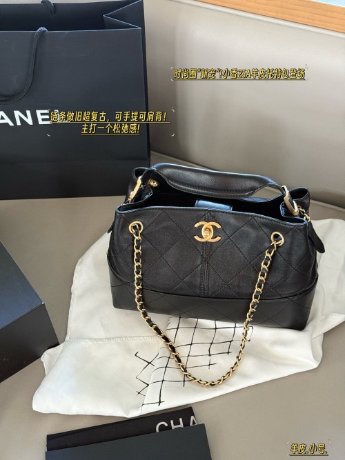 Chanel 25A Lambskin Tote Bag: Versatile Chain Design, Relaxed Style, 28*20cm 1 Chanel 25A Lambskin Tote Bag: Versatile Chain Design, Relaxed Style, 28*20cm