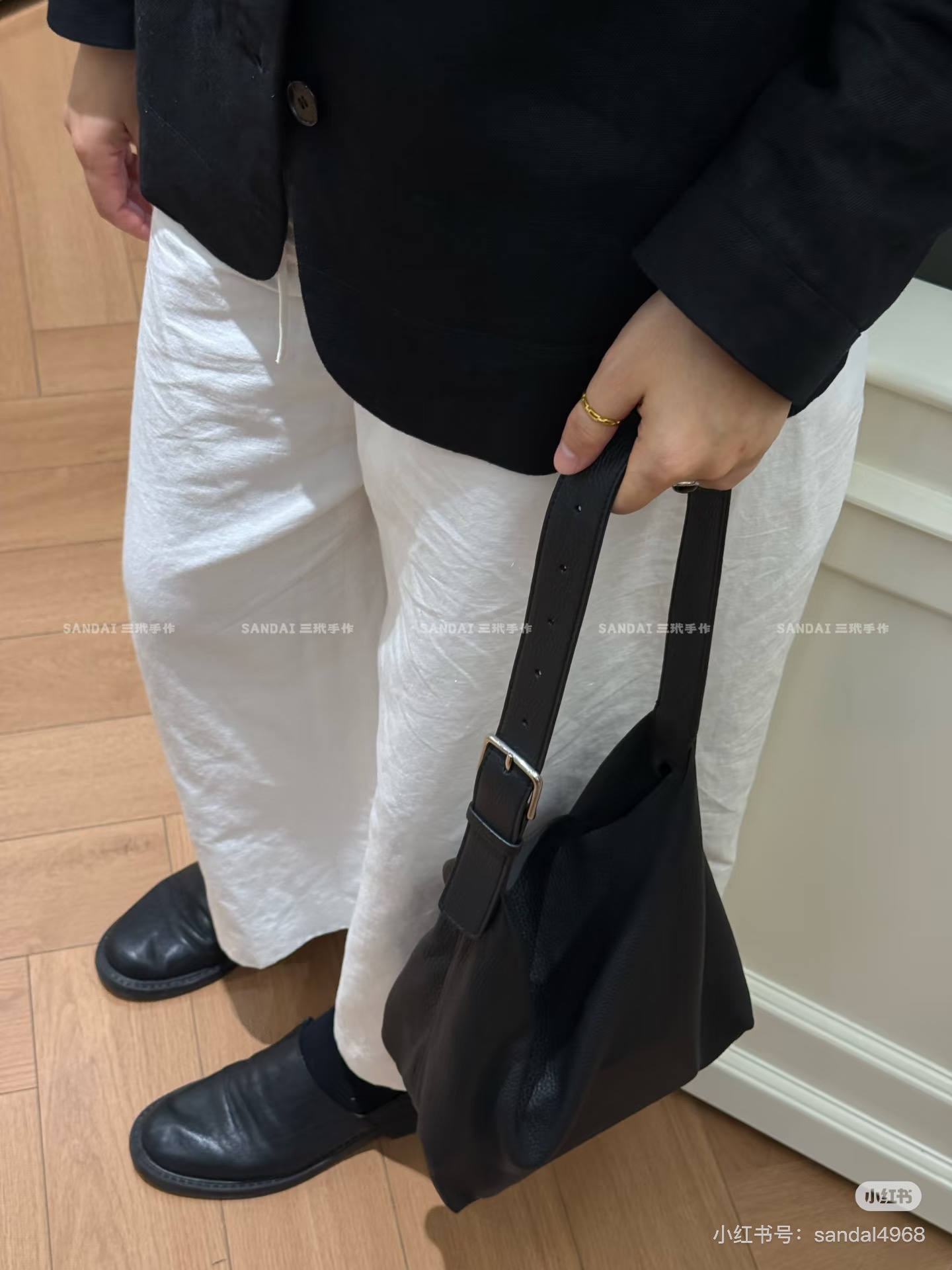 大人気偽物 トートバッグ ロゴ カーフスキン