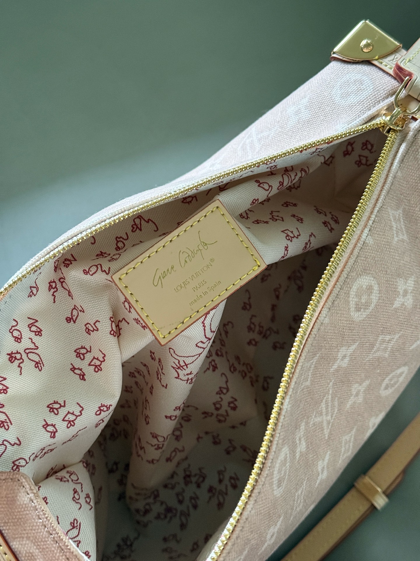 大人気偽物 トートバッグ ロゴ カーフスキン