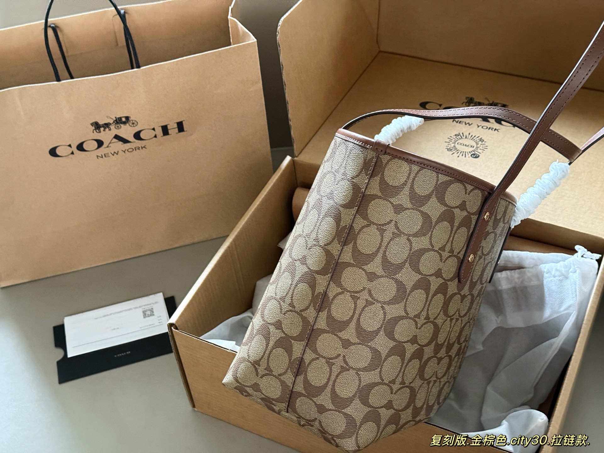 大人気偽物 トートバッグ ロゴ カーフスキン