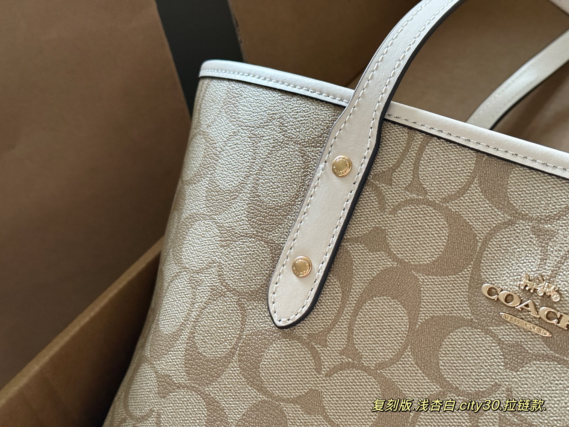 大人気偽物 トートバッグ ロゴ カーフスキン