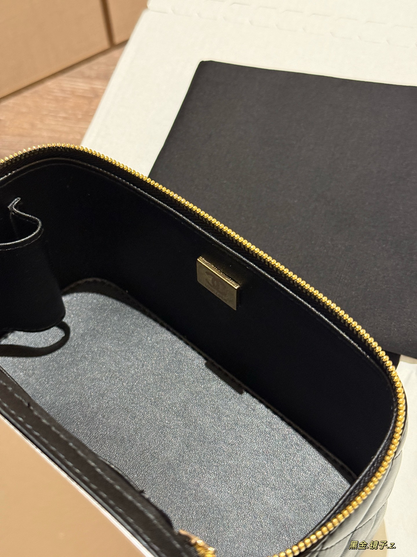 大人気偽物 トートバッグ ロゴ カーフスキン