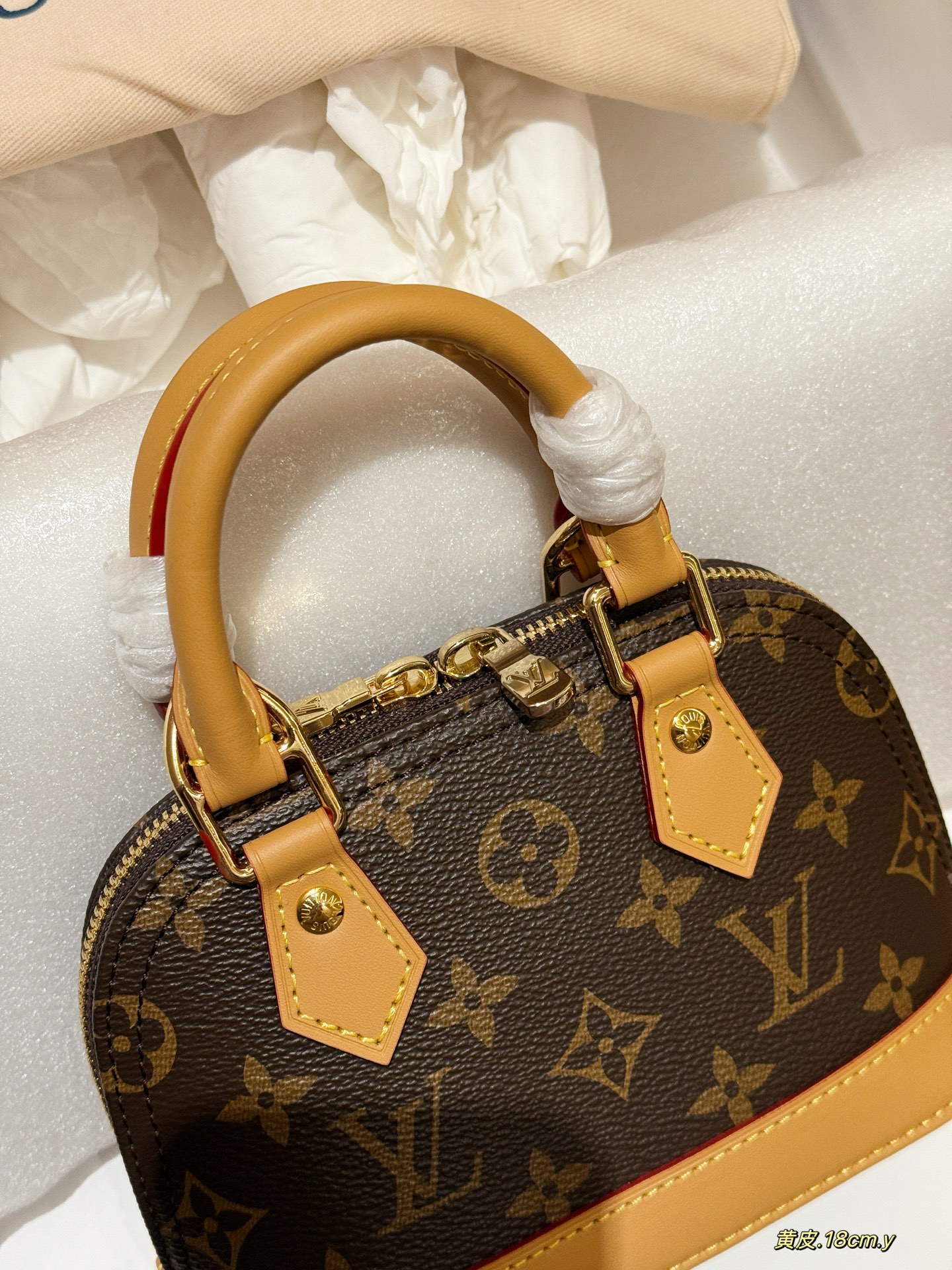 大人気偽物 トートバッグ ロゴ カーフスキン