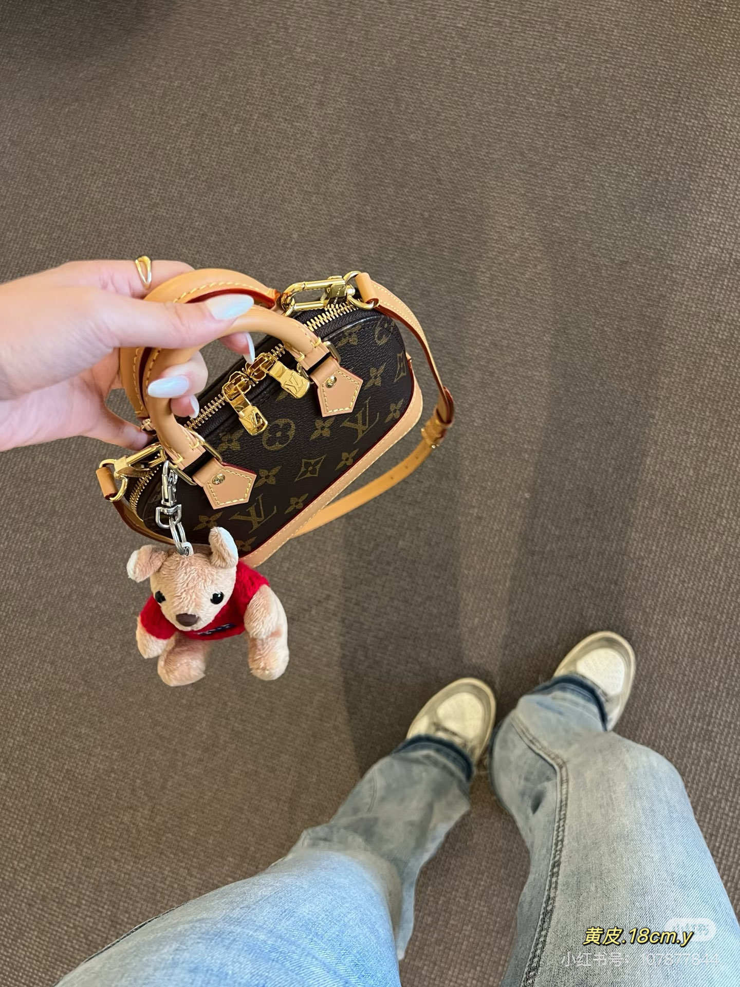 大人気偽物 トートバッグ ロゴ カーフスキン