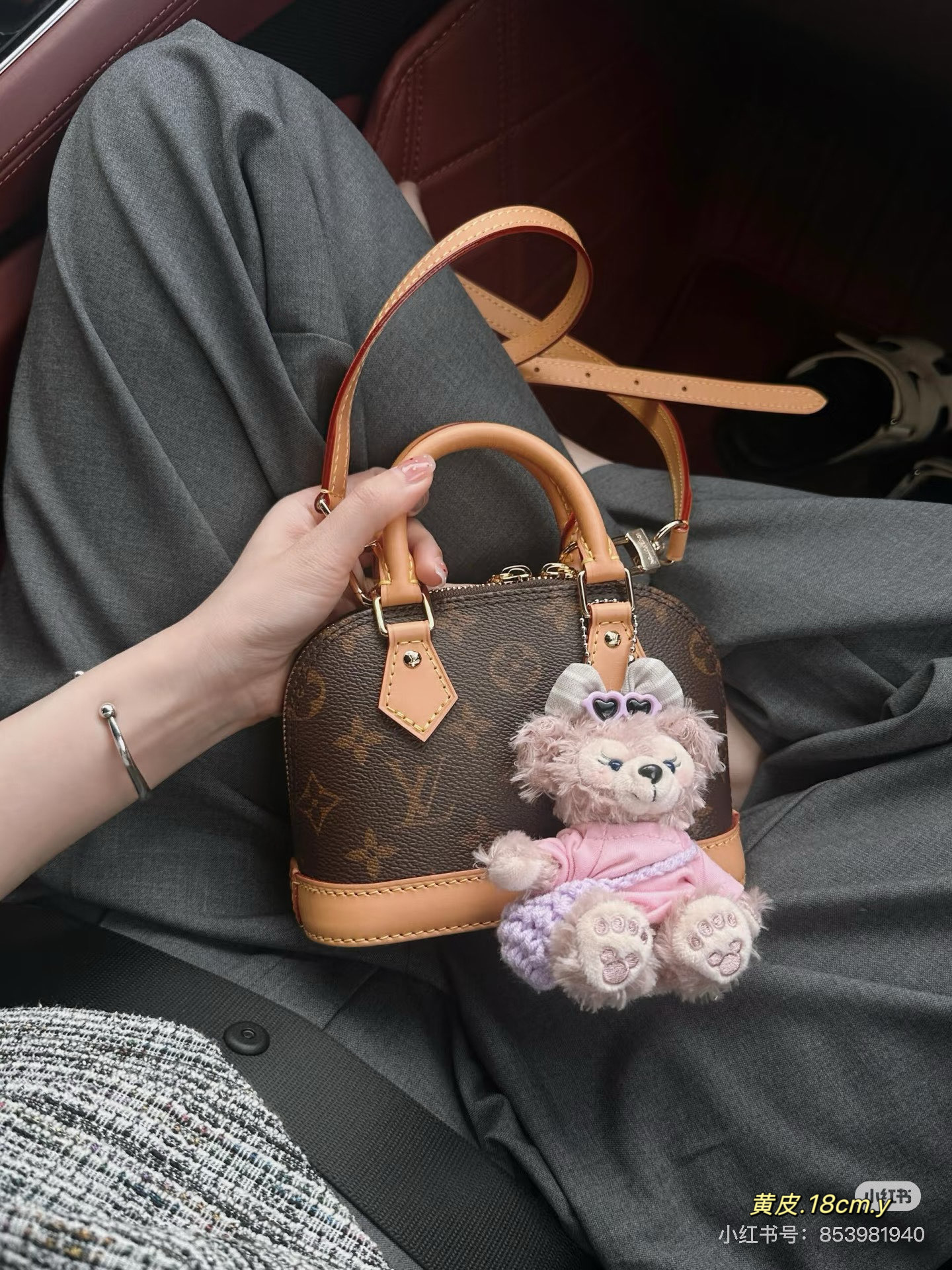 大人気偽物 トートバッグ ロゴ カーフスキン