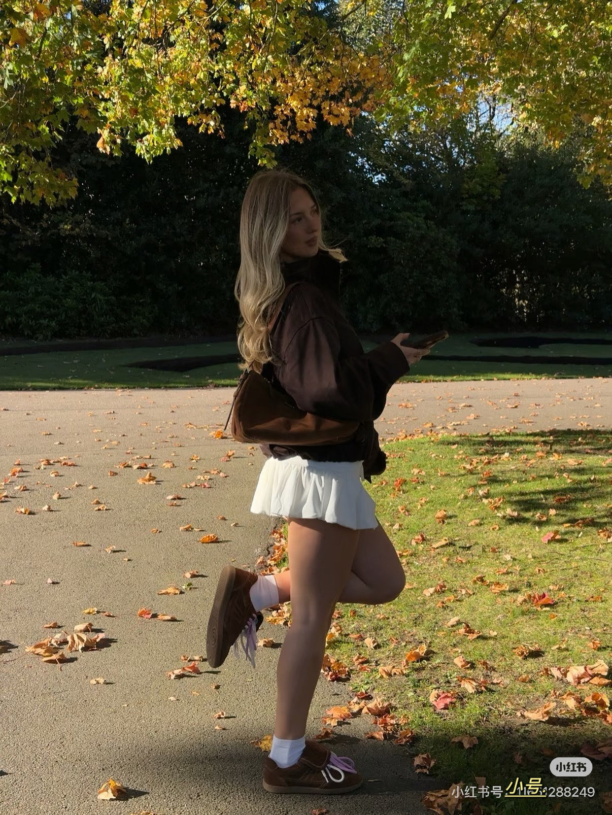 _dFQ9s-f1IW1bNhSXdiJGNRZMUmV-4nNXZU2OXYg