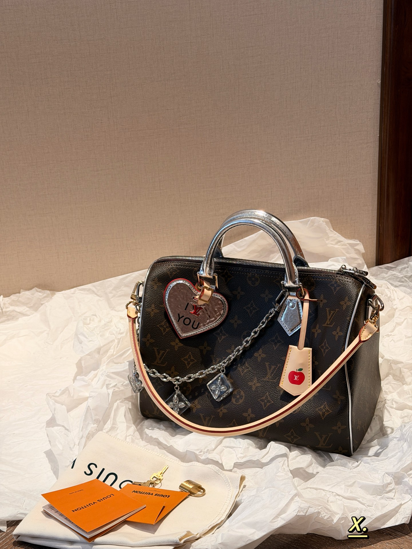 _dv49sg0kV-LNJhNJCBK1E43TrmRL1wtWWmxdtoQ