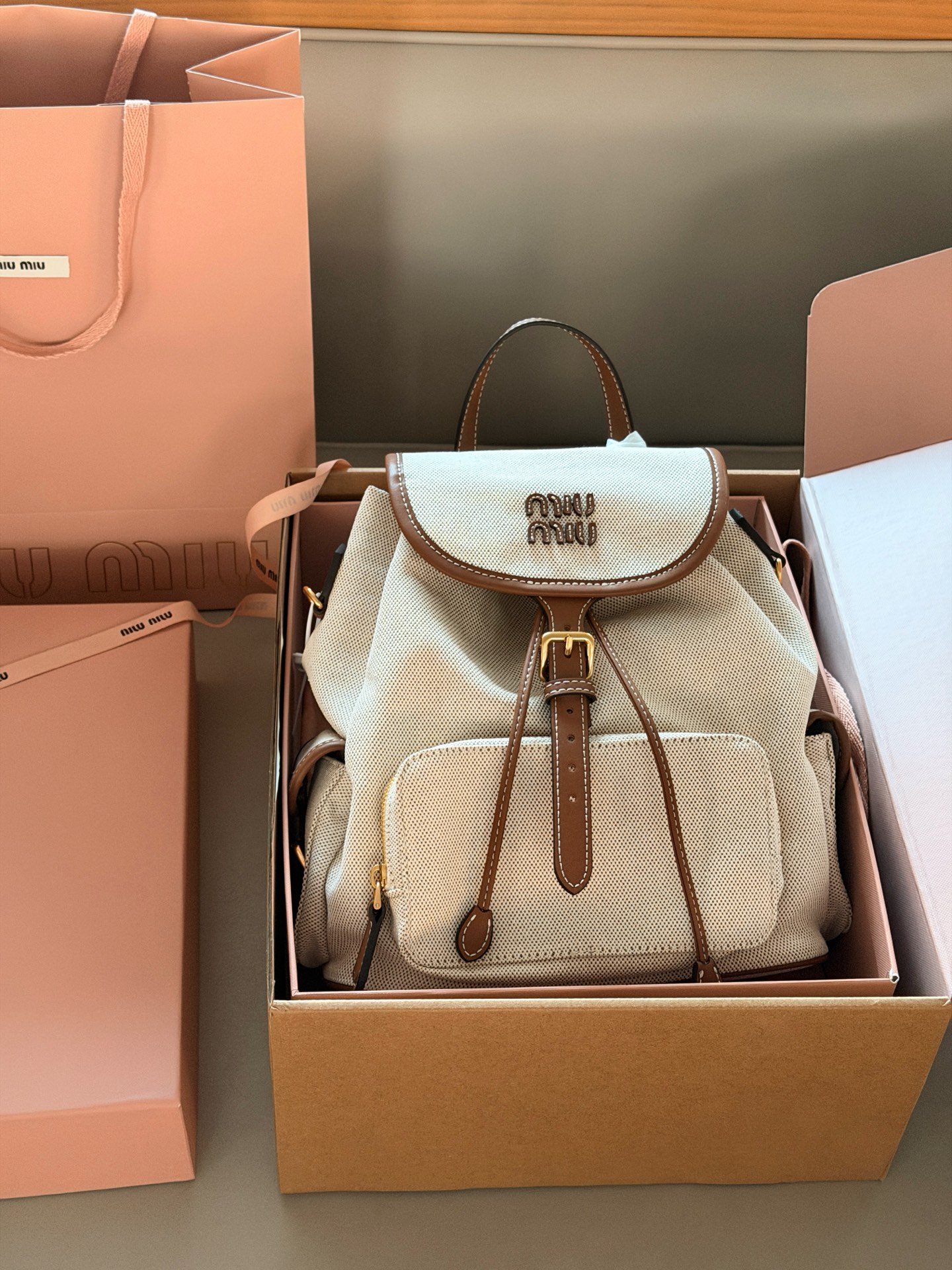 _dqv9soFY06hoDgWtbx89svfeLScpH3S6cuzSkHQ