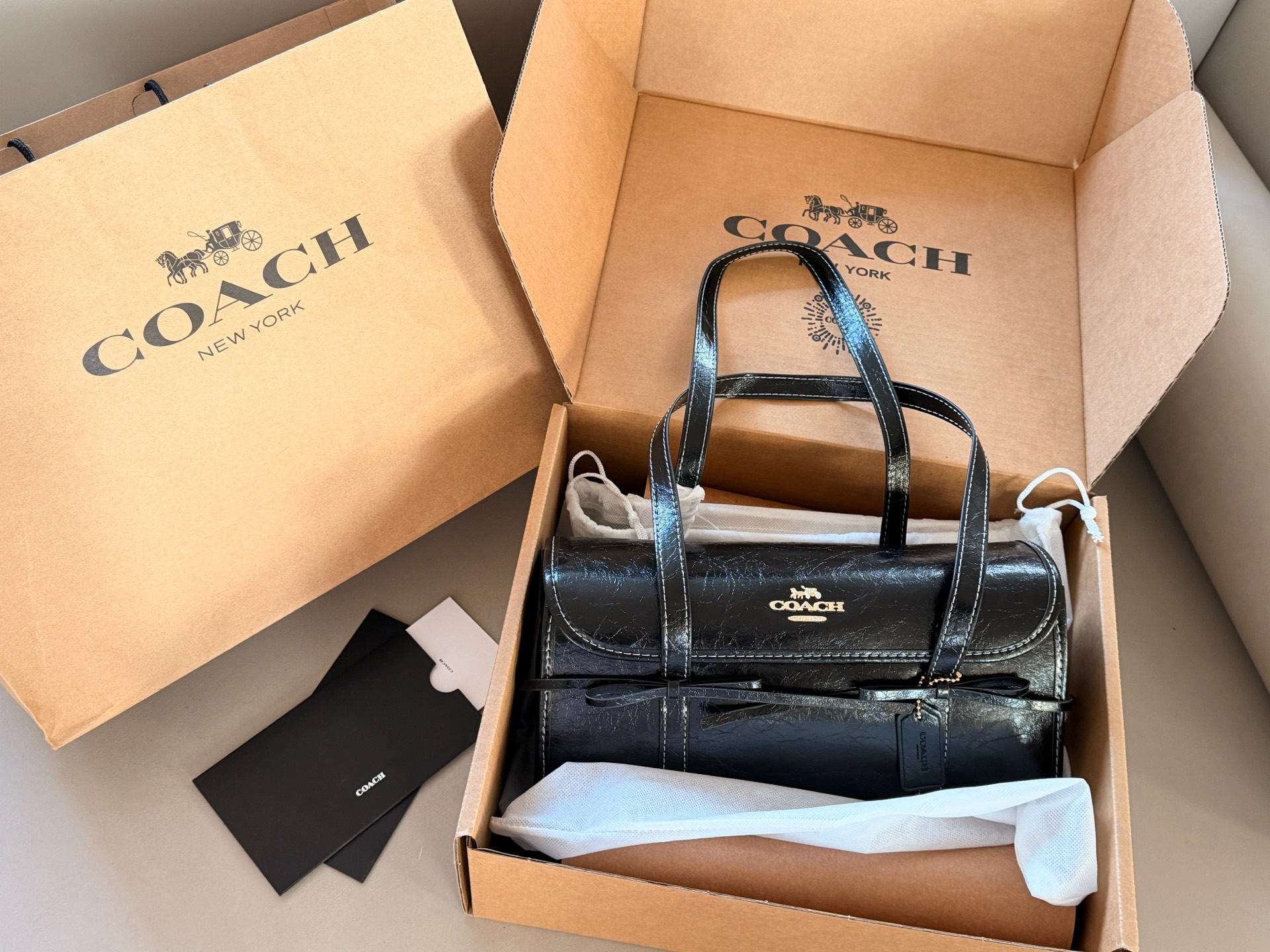 Alternative view of Handbag 12629