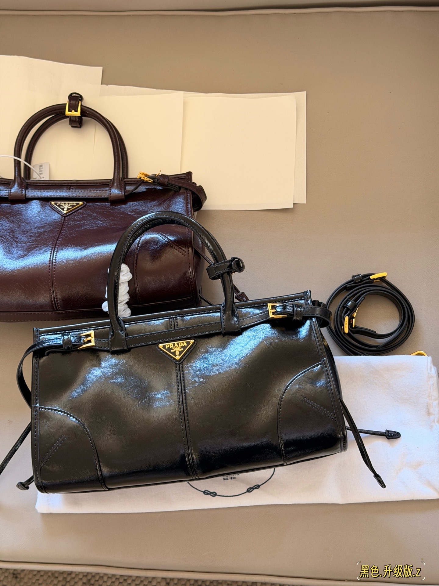 Borsa PRADA Versione aggiornata della pelle cerata — photo 2