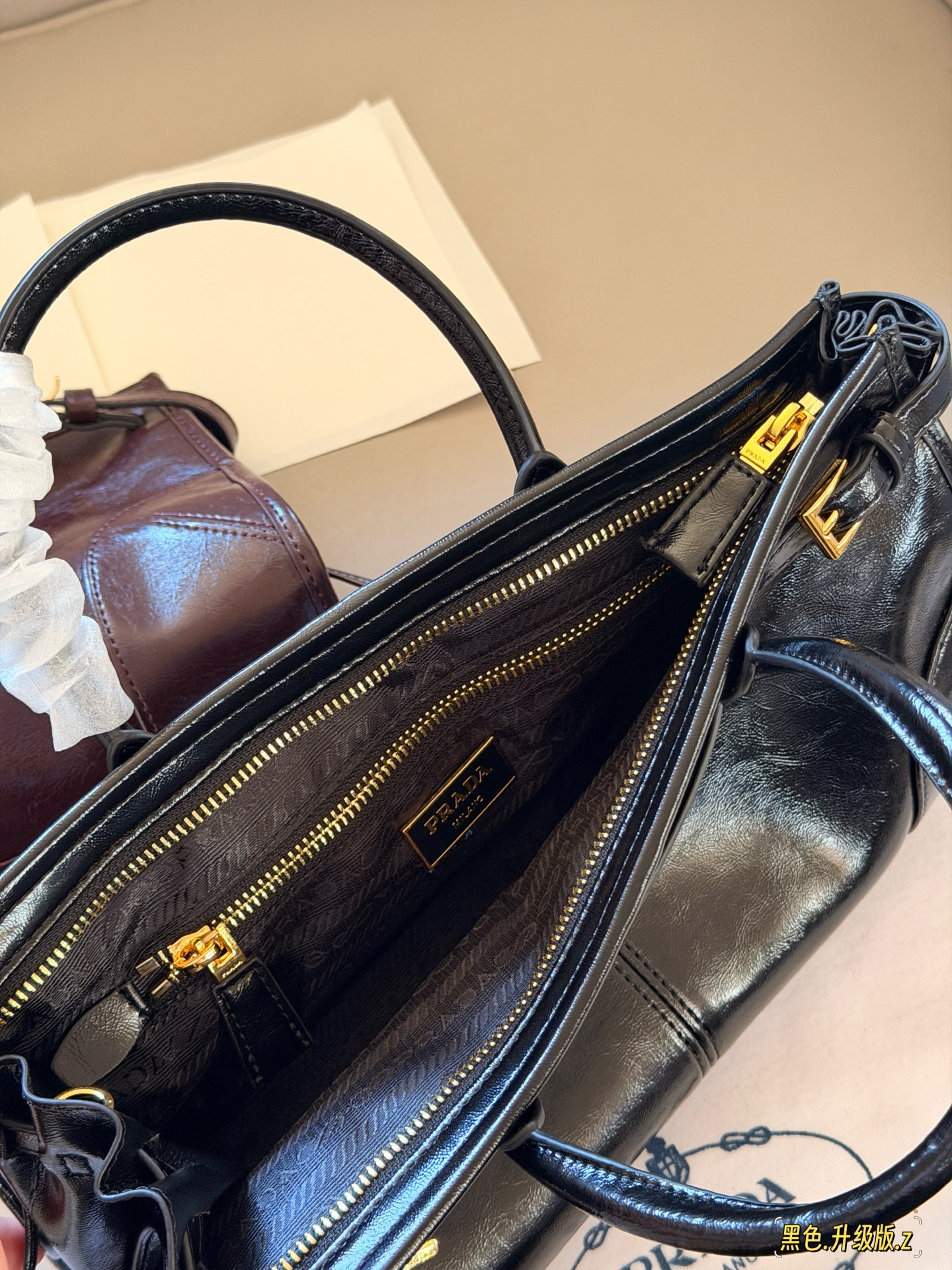 Borsa PRADA Versione aggiornata della pelle cerata — photo 7