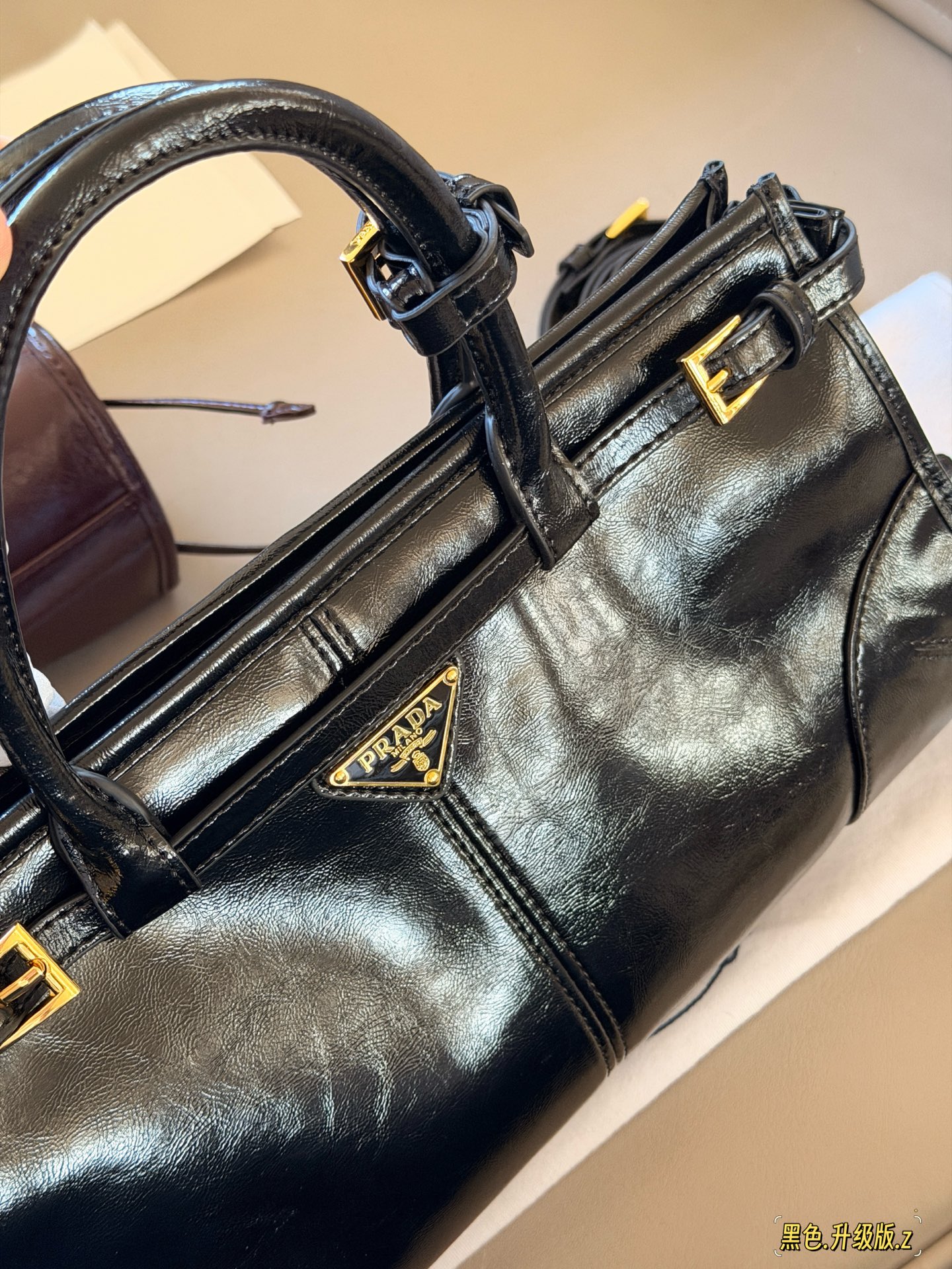 Borsa PRADA Versione aggiornata della pelle cerata — photo 3