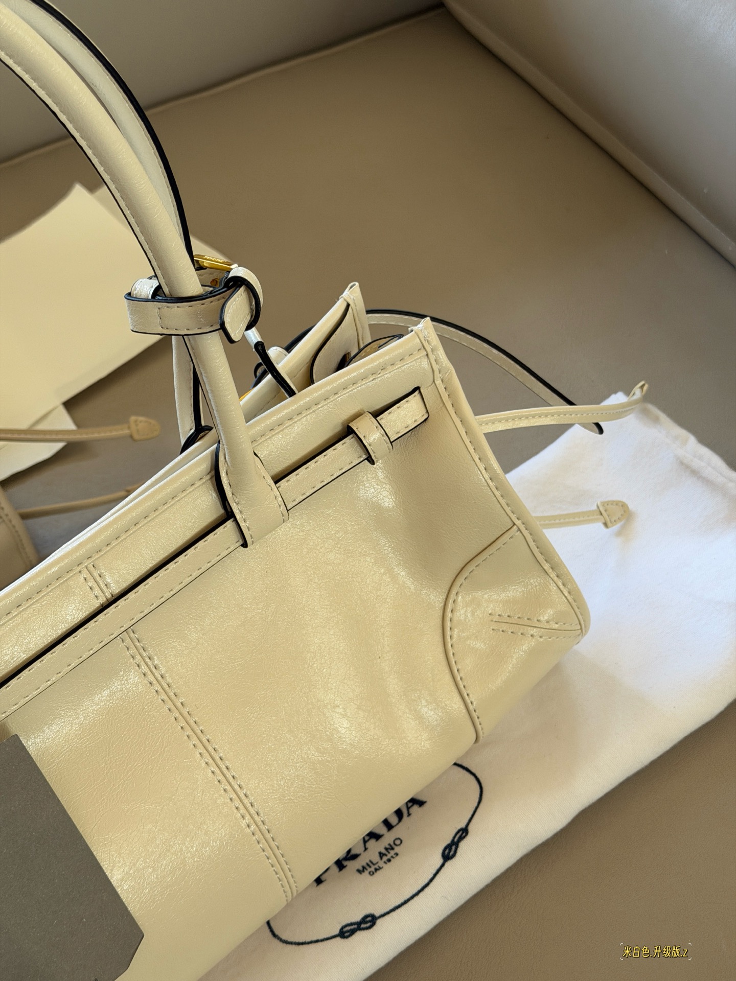 PRADA-tas Verbeterde versie van gewaxt leer — photo 4