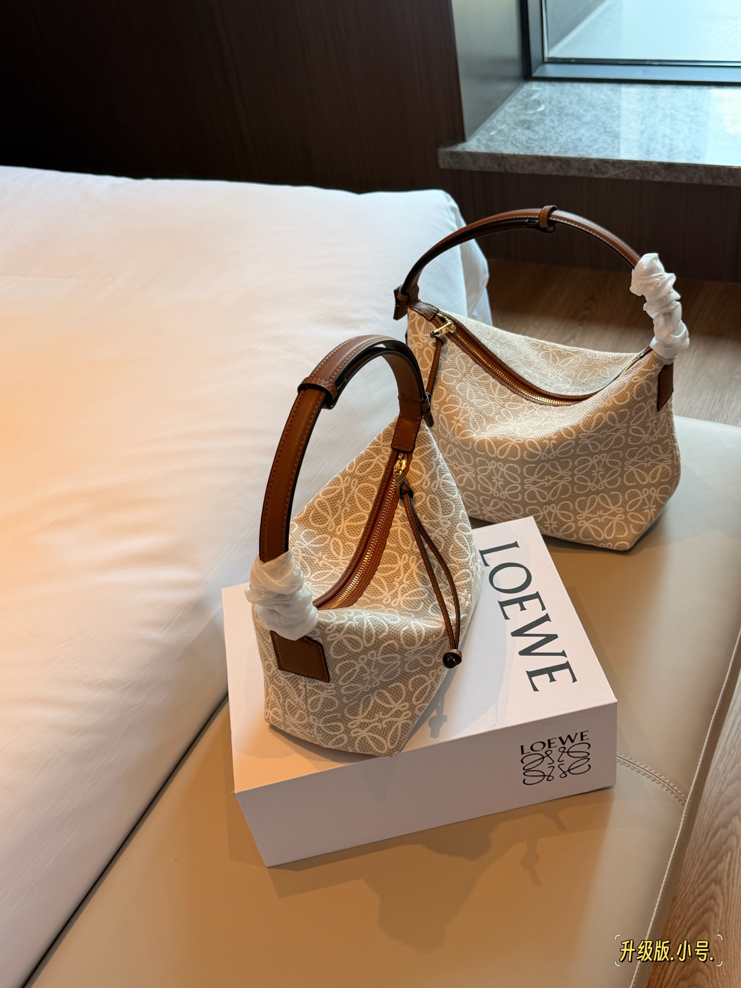 LOEWE taske (Small) (Large) Leveres med æske — photo 3