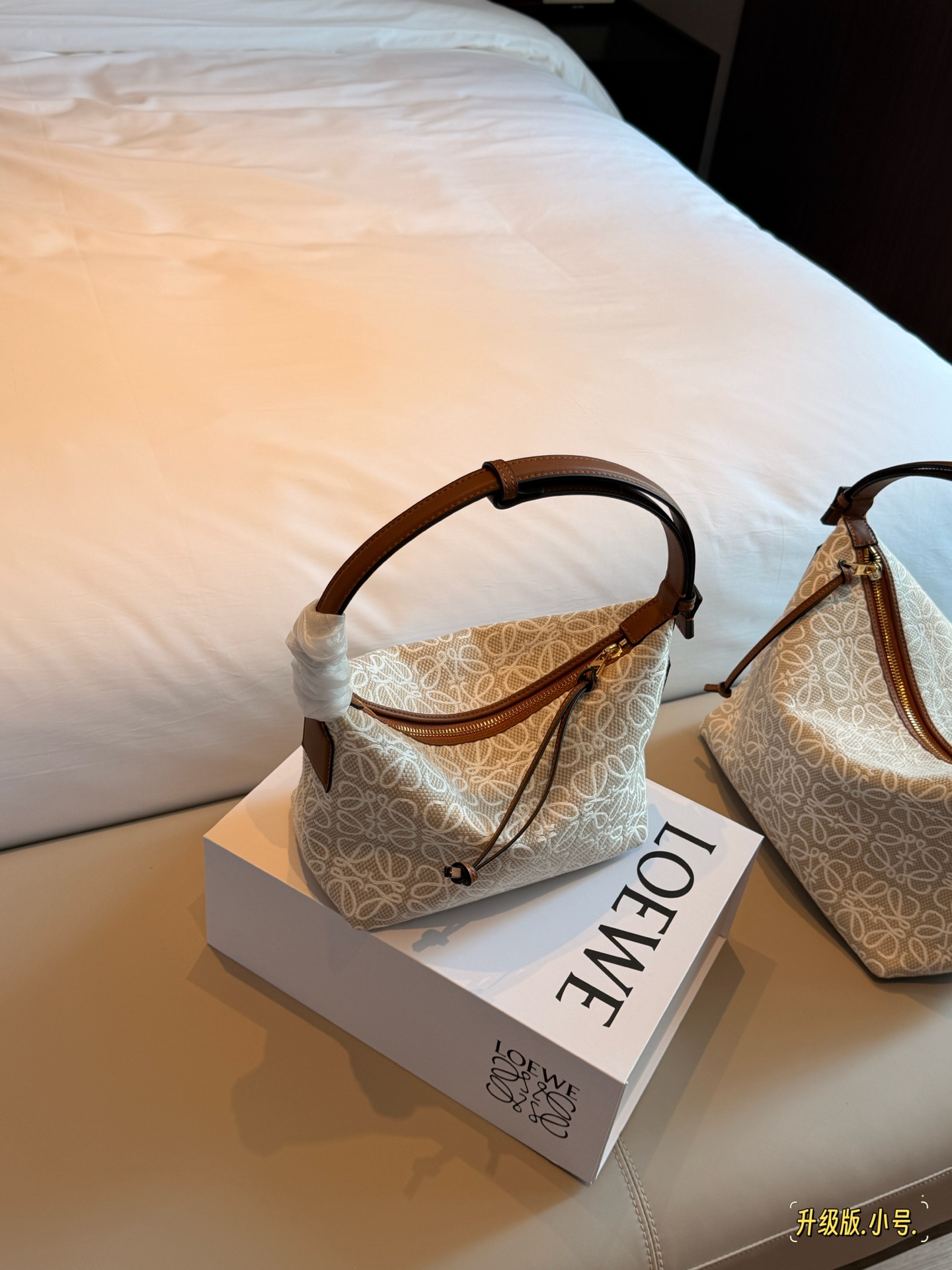 LOEWE taske (Small) (Large) Leveres med æske — photo 2