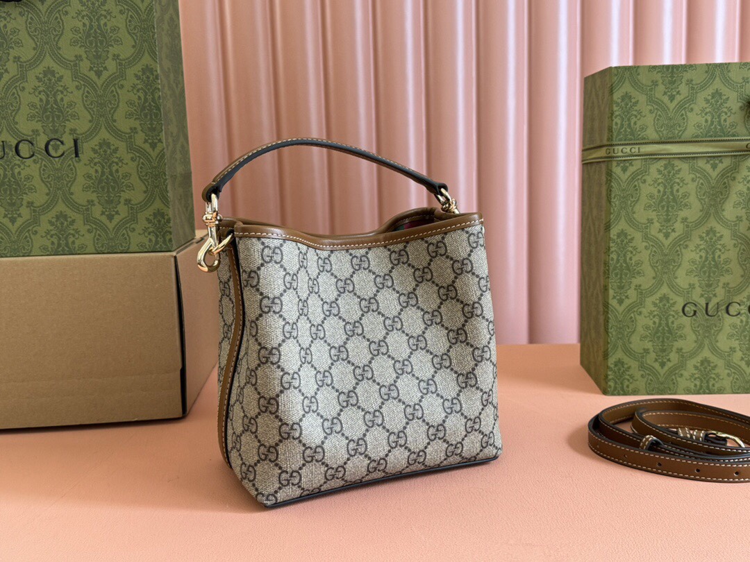 [發]420。GUCCI新款专柜品质，顶级原单货，实物实拍！款号815118啡棕🎈🎈🎈尺寸：宽19X高18X侧宽11🎉🎉🎉出货啦！