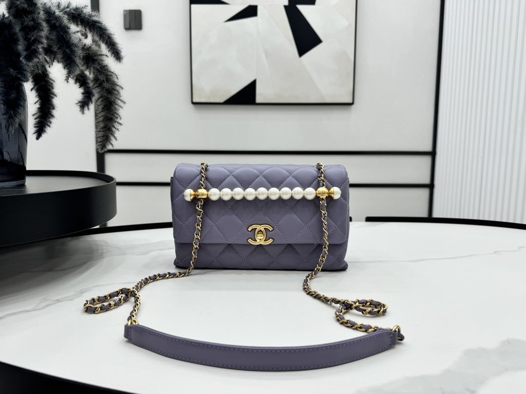 Chanel Torby typu crossbody i na ramię Skóra jagnięca owcza Łańcuchy