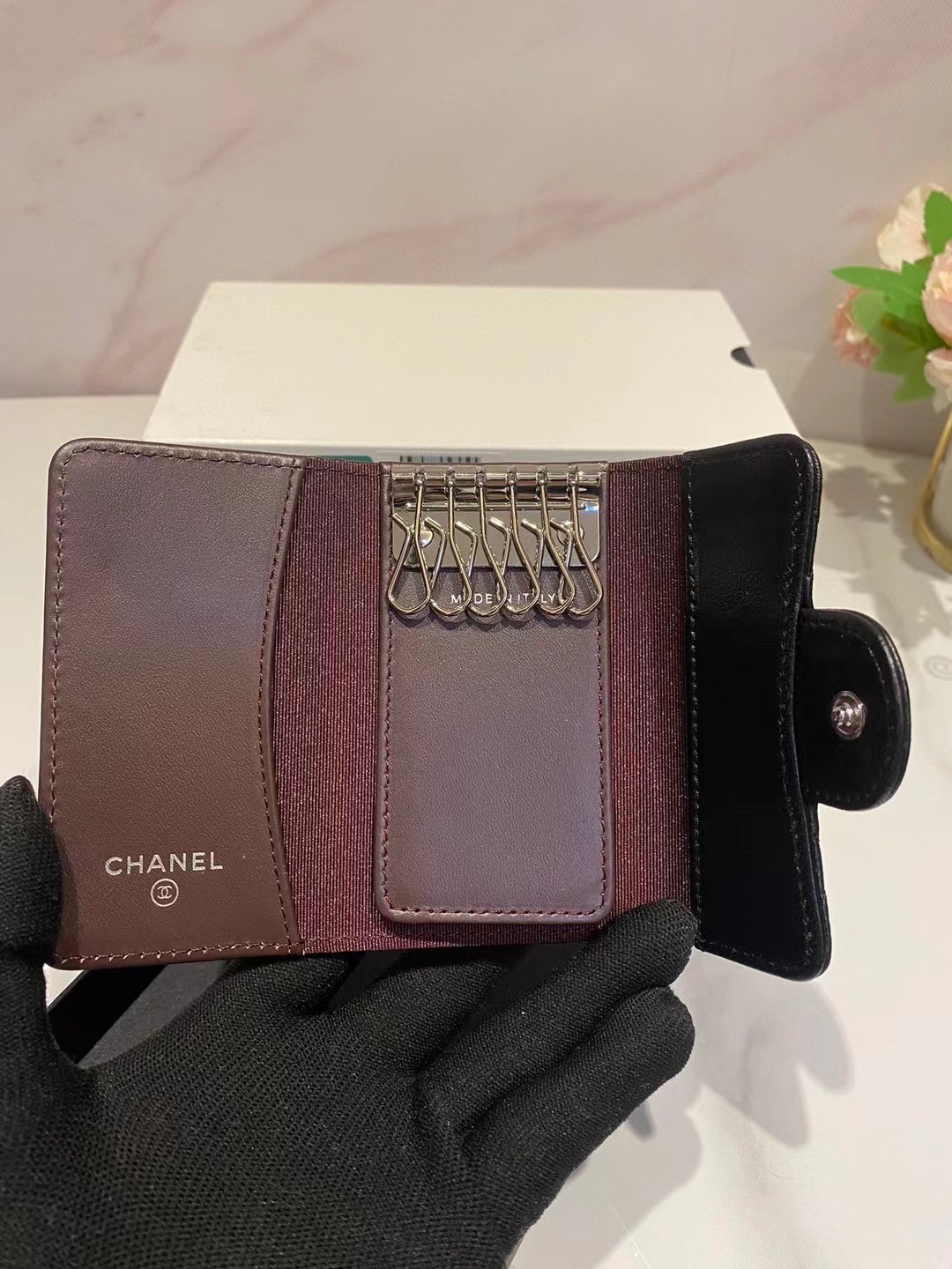 Vente en ligne
 Chanel Classic Flap Bag Portefeuilles Réplique de la France 7 étoiles
 Quincaillerie or Cuir vache Peau mouton