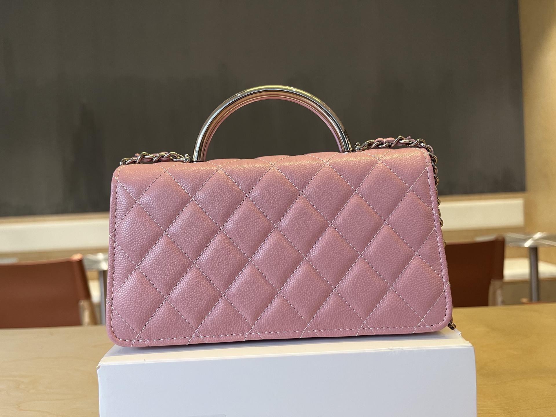 Chanel 25A Pink Caviar Leather Handle WOC, 19cm - Shoulder Bag & Handbag 4 i1744112800154 1095 0 3