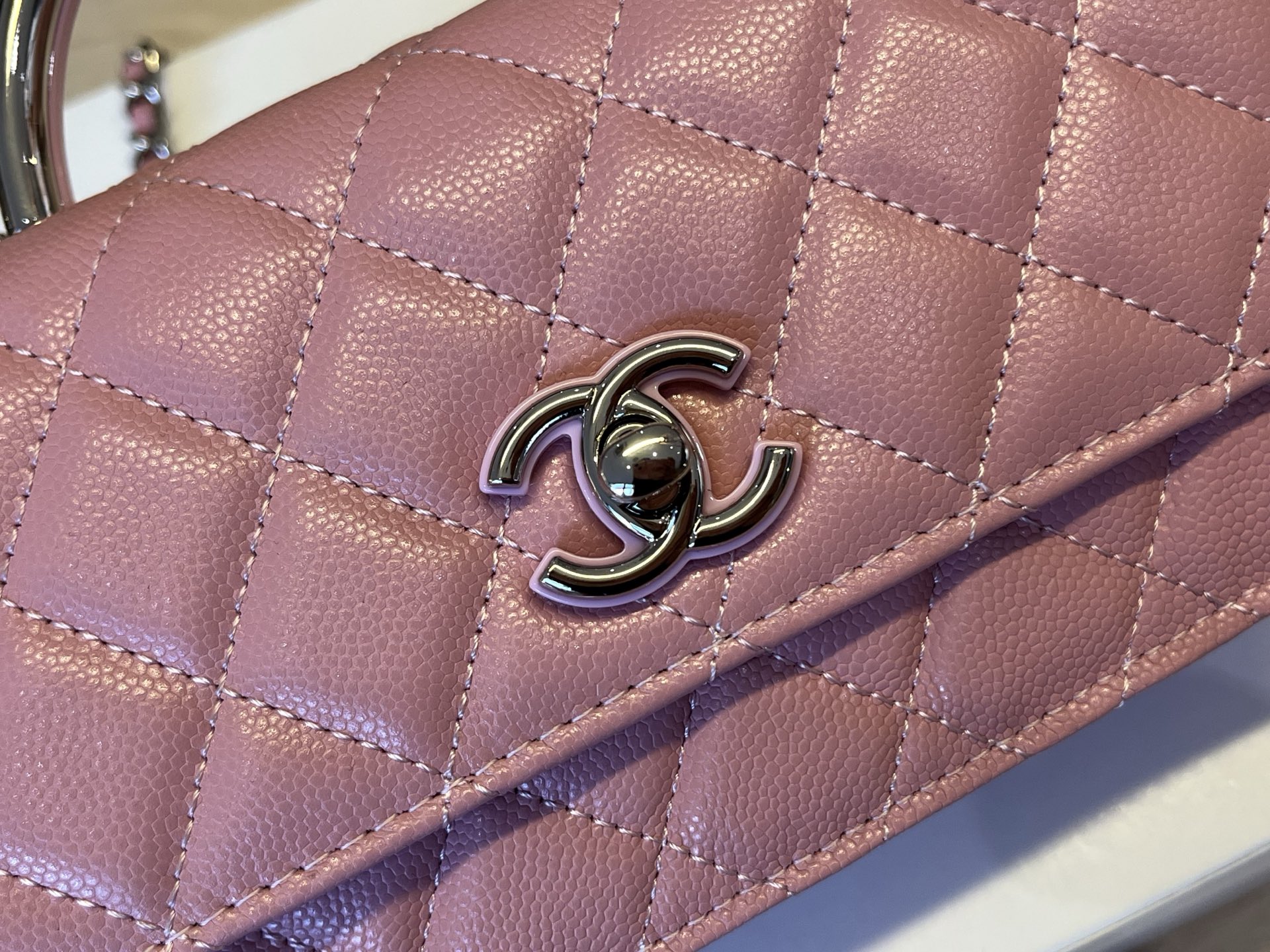 Chanel 25A Pink Caviar Leather Handle WOC, 19cm - Shoulder Bag & Handbag 7 i1744112800272 7555 0 6