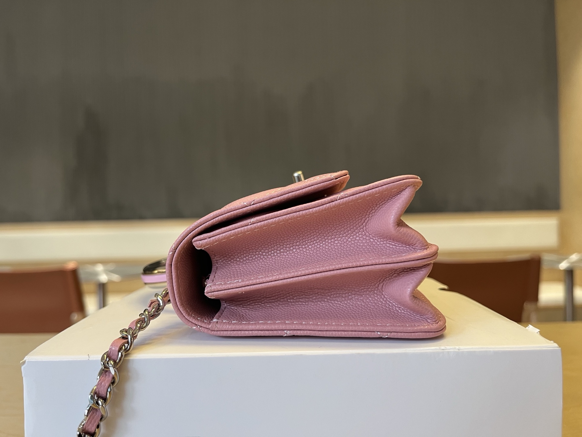 Chanel 25A Pink Caviar Leather Handle WOC, 19cm - Shoulder Bag & Handbag 5 i1744112802863 6654 0 4