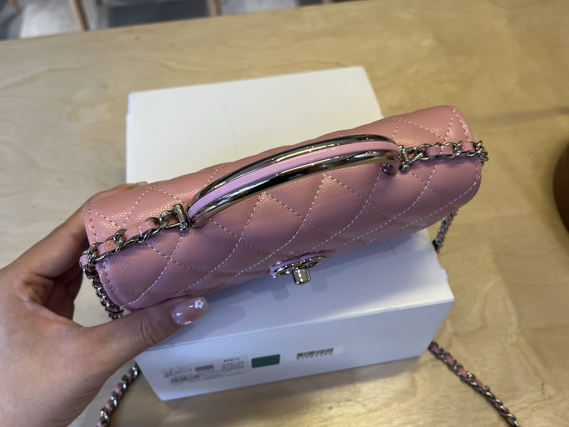Chanel 25A Pink Caviar Leather Handle WOC, 19cm - Shoulder Bag & Handbag 3 i1744112802907 4481 0 2