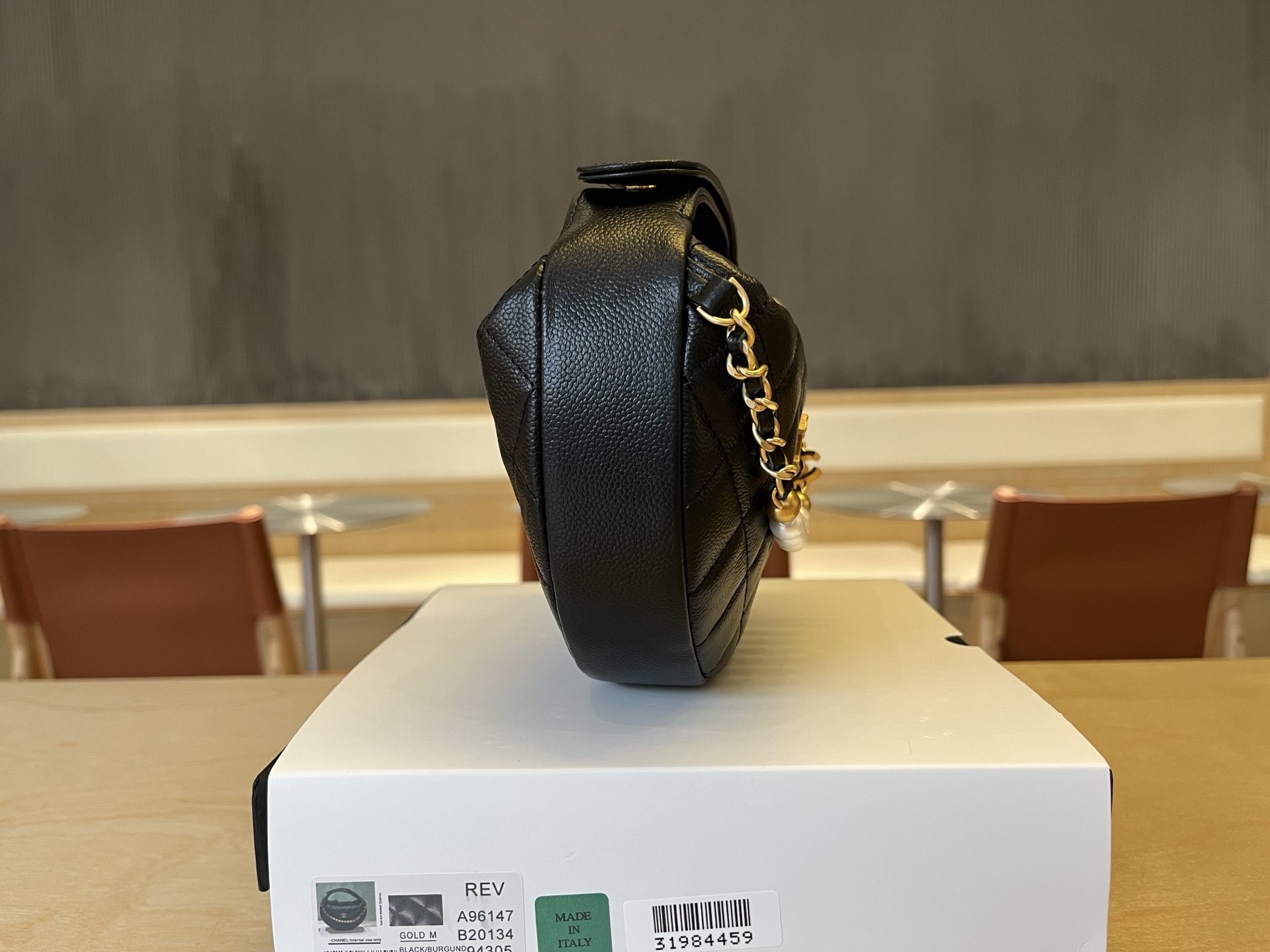 Chanel 25s Pearl Chain Hula Hoop Bag, Crescent Shape, Black Leather 5 i1745133287498 4539 0 3