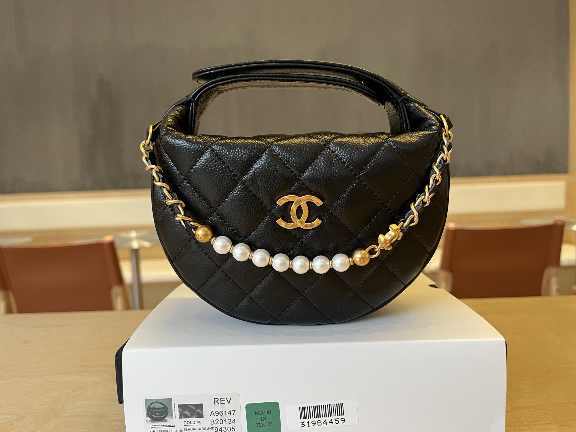 Chanel 25s Pearl Chain Hula Hoop Bag, Crescent Shape, Black Leather 3 i1745133292391 7391 0 1
