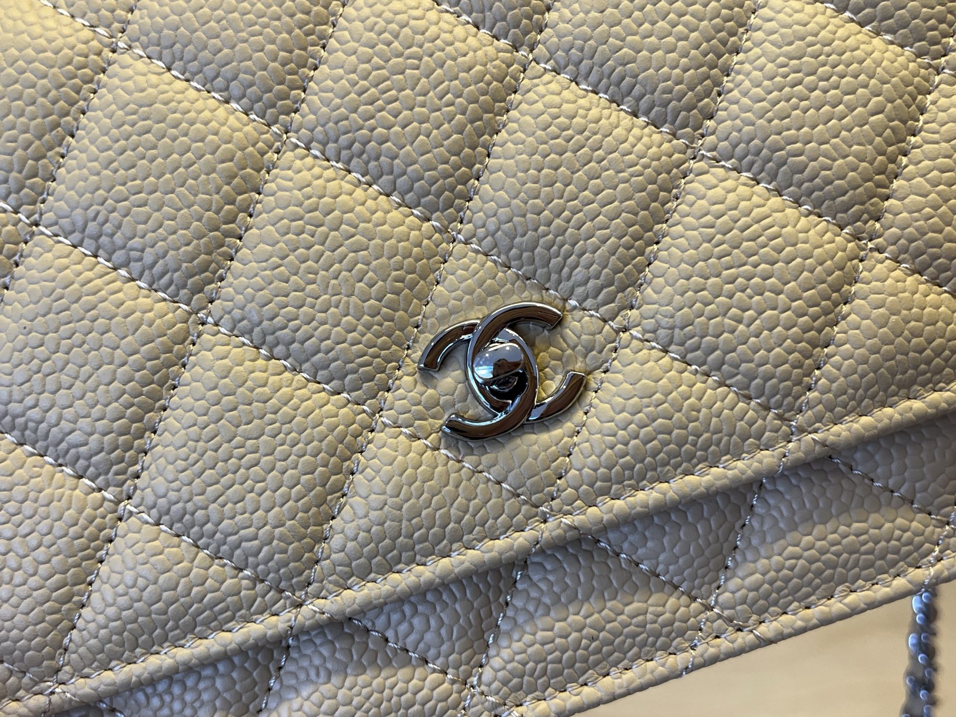 Chanel WOC Chain Wallet, Caviar Leather, Beige, Classic Design 6 i1750091789922 1370 0 5