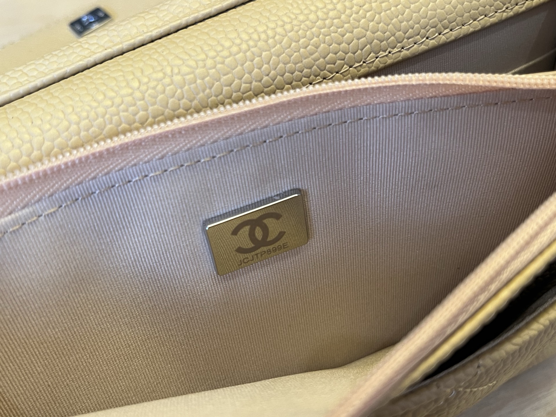 Chanel WOC Chain Wallet, Caviar Leather, Beige, Classic Design 9 i1750091791114 5788 0 8