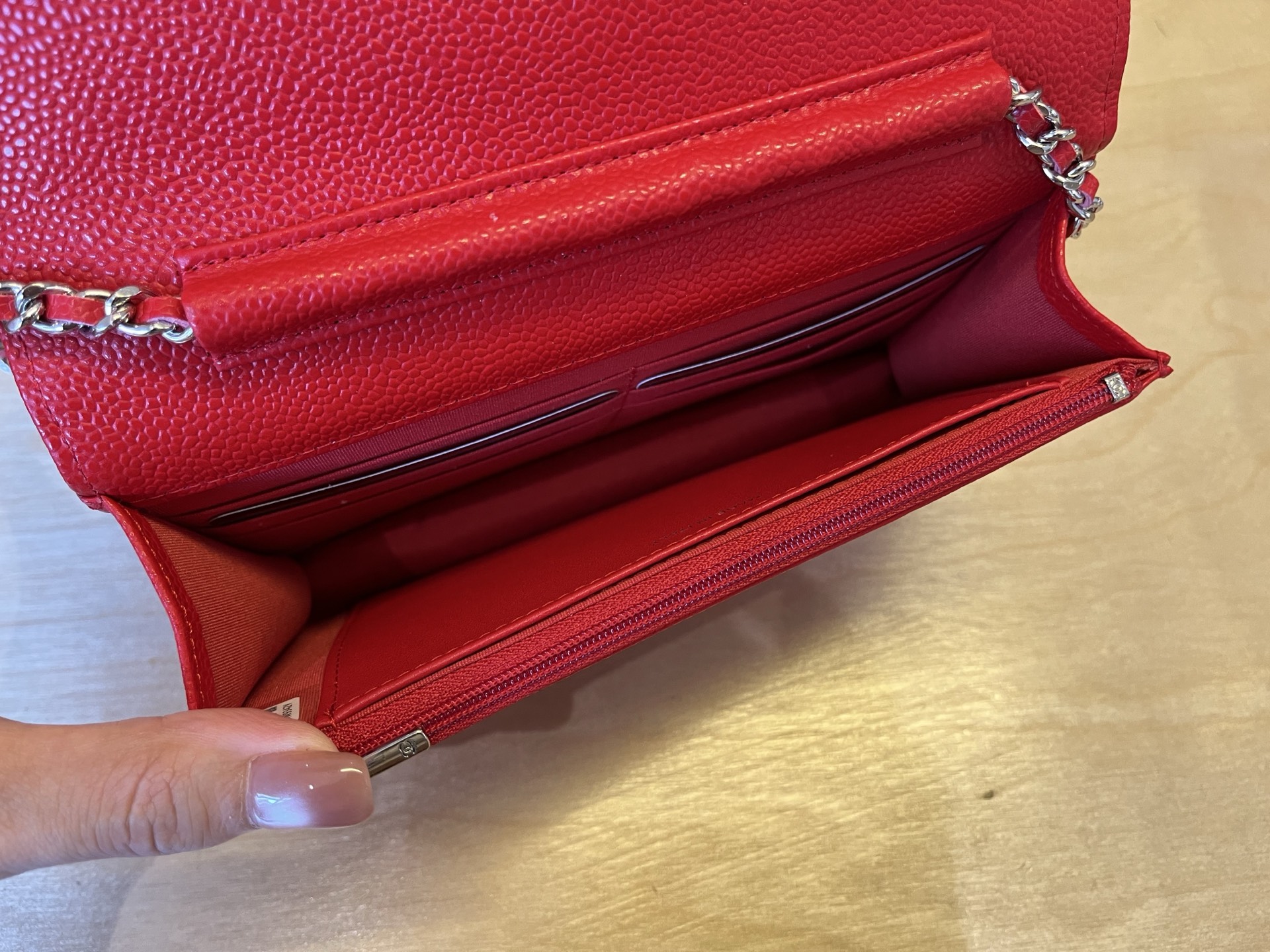 Chanel WOC Wallet On Chain Red Caviar Leather Crossbody Bag 8 i1750092025298 1605 0 7
