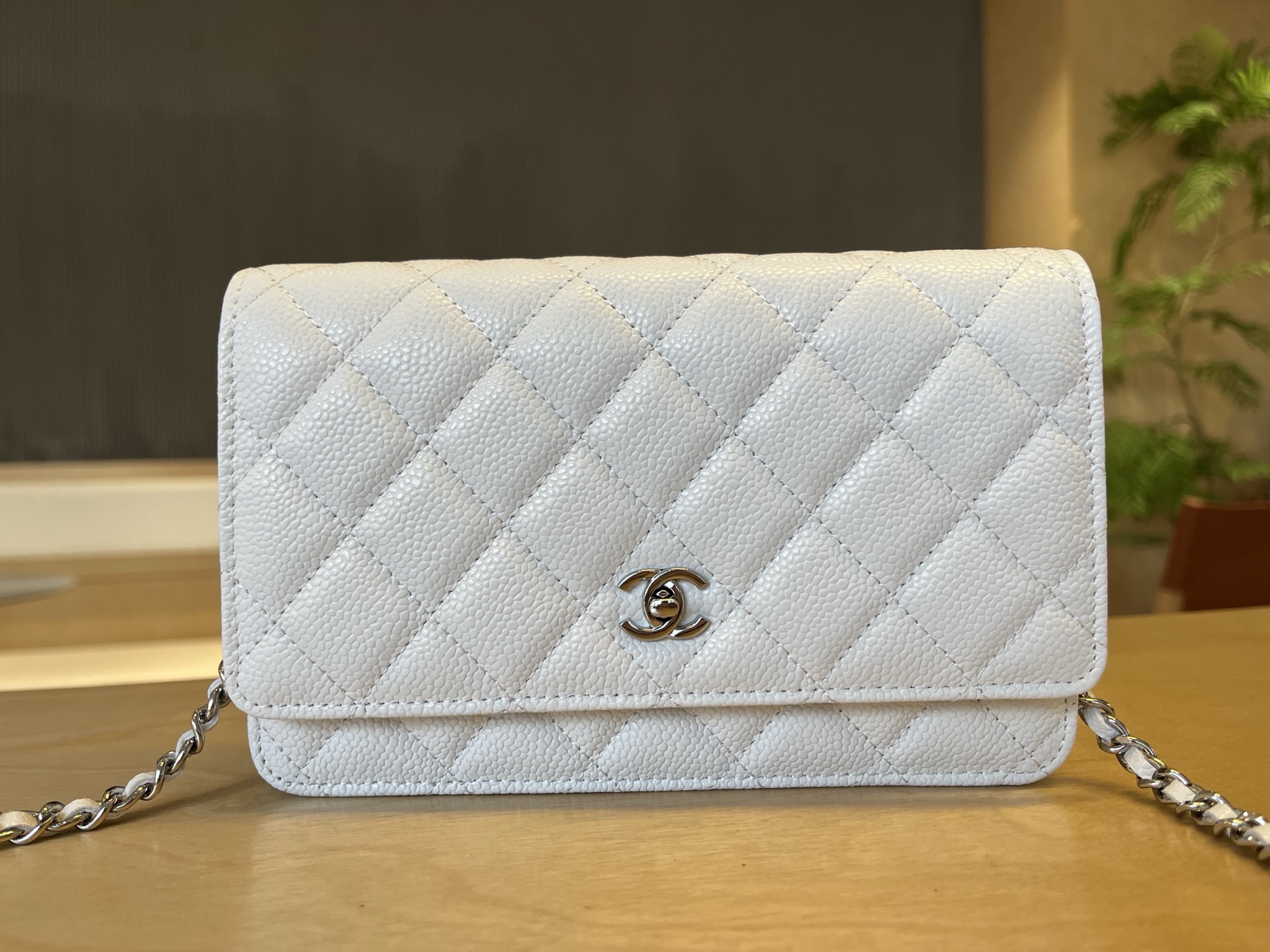 Chanel WOC Wallet on Chain Bag - White Caviar Leather, Silver Hardware 2 i1750099438611 1798 0 1
