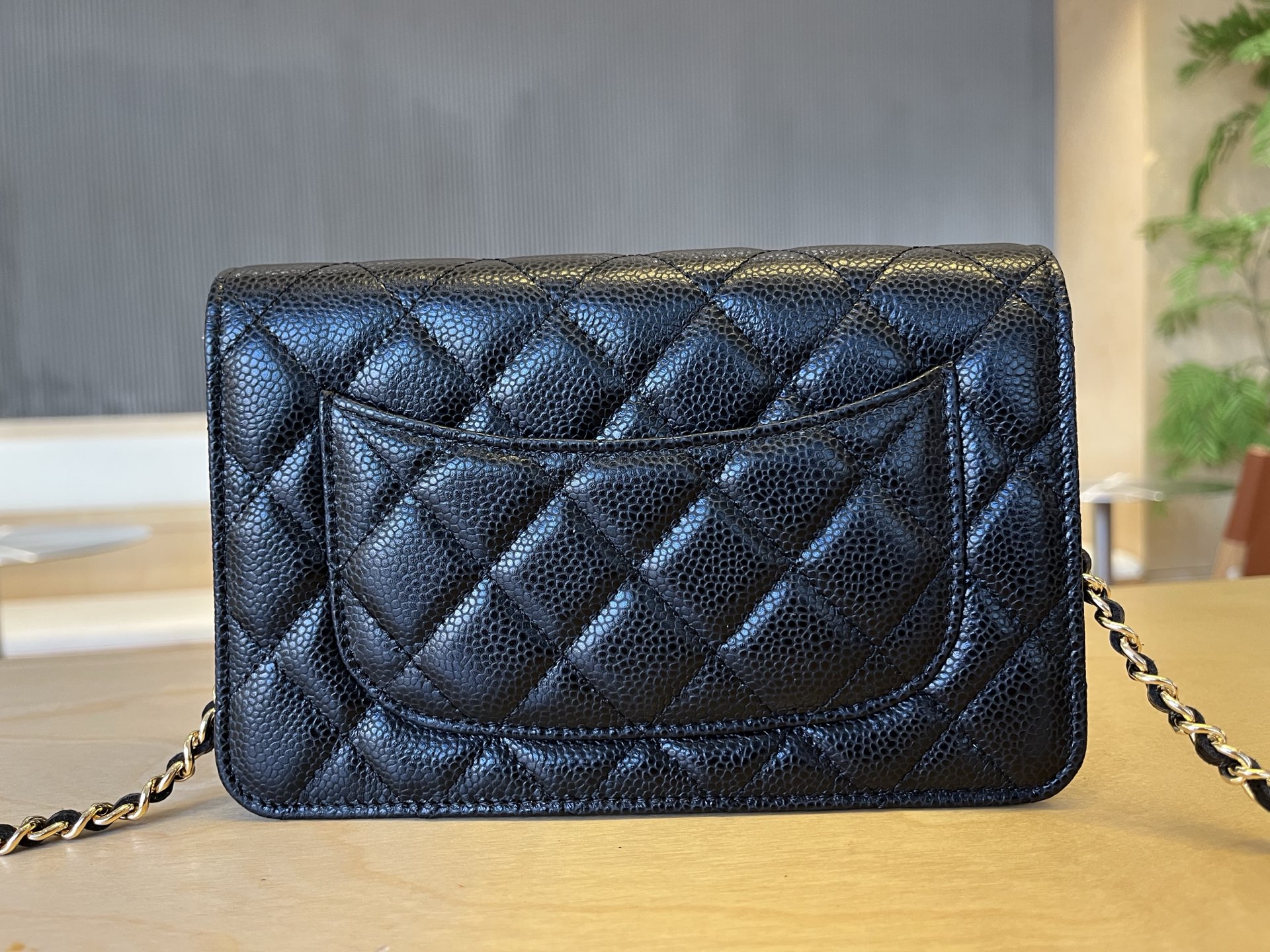 Chanel 25cm WOC Chain Bag, Caviar Leather Black Gold, Classic Design 4 i1750099508679 7196 0 2