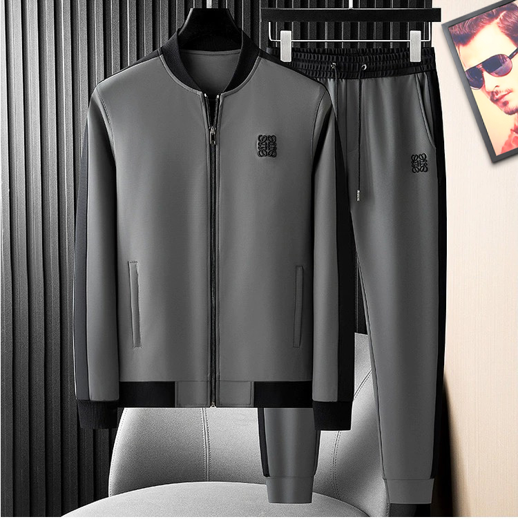 NO:133269,[Luo Yiwei] Hot-selling a high-end!  Aristocratic suit [Rose][Rose] The original single-quality exclusive high-quality major brand suits are all top European and American styles and fabrics handmade, and the works of the world's top designers, with international fashion brands, reflecting elegance, personality, fashion. Our company does not attract customers at low prices, but starts with quality, taste, connotation and some top design elements. 175 140 catties. Wearing L can wear 200 catties. Standard size M-4XL.,,loewe,alexander wang19860909【 罗意威】爆款a 高端 ！贵族套装 [玫瑰][玫瑰]原单品质独家首选高品质各大品牌套装,全是欧美顶级爆款花色及面料手工,世界顶尖设计师作品,具备国际时尚大牌元素,体现高雅、个性、时尚[强][强][强].本公司不是以低价格吸引客户,是以品质、品味、内涵以及一些顶级设计元素为起点.175 140斤 穿L 可以穿200斤.标准尺码 M-4XL.,,loewe,alexander wang,Men's clothing