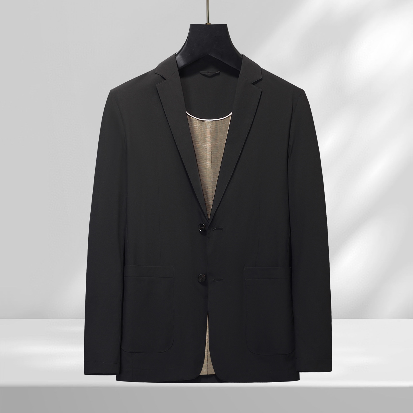 NO:128799,【Armani】Simple spring. Suit, jacket, windbreaker, noble high-level order, high-standard customization, very stylish, classic and versatile, customer-supplied hardware, each with a unique logo, any fashion can be matched in winter, a true top order, the style is also very good, slim fit, highly recommended. 140 catties wear L, maximum wear about 190 catties. It is recommended to report height and weight code. M-3XL.,,armani, jackets & coats,alexander wang19860909【 阿玛尼】春季简约.西服 夹克 风衣贵族高级别要求订单 高标准定制　上身非常有型 经典百搭 客供五金 每颗都有独特logo 冬季任何时装都可以搭配　真正的顶级订单 版型上也是非常的好 修身版型 强烈推荐. 140斤穿L 最大穿190斤左右 .建 议报身高体重配码 .M-3XL.,,armani,jackets & coats,alexander wang,Men's clothing