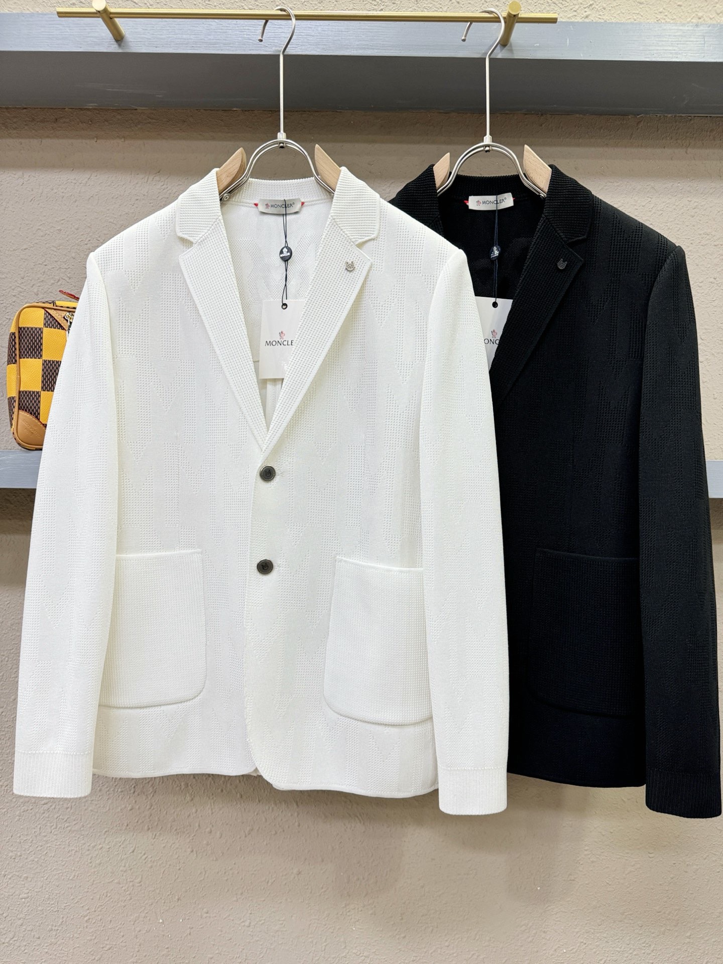 【 蒙口 】春季简约 针织外套 西服 夹克 风衣 🌹贵族高级别要求订单 高标准定制　上身非常有型 🍃经典