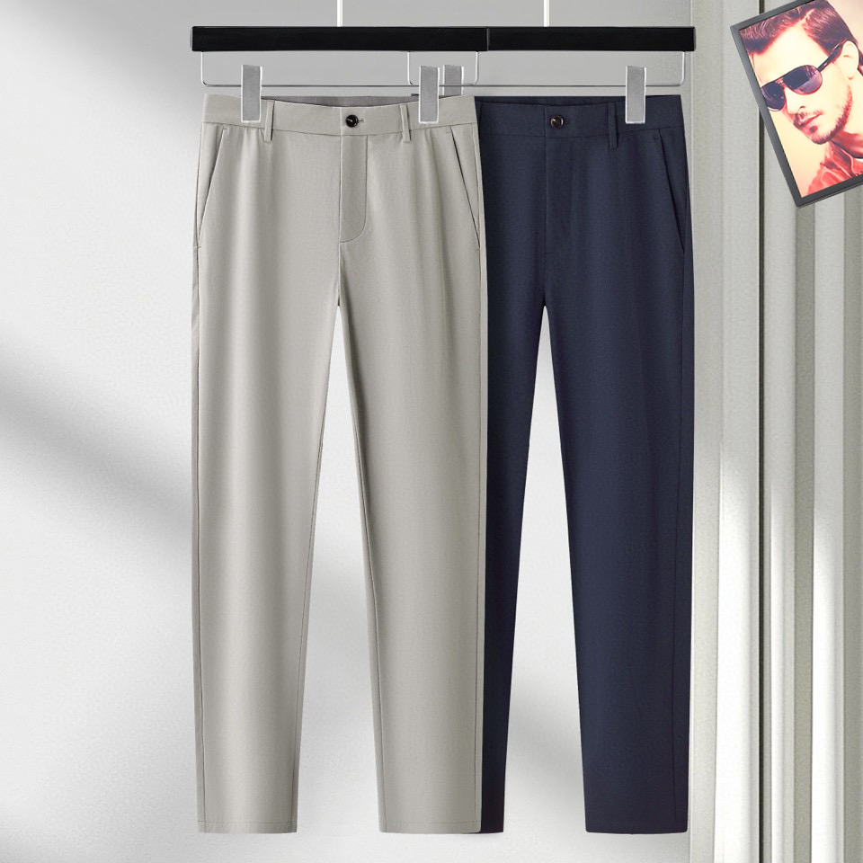【 LV 】简约时尚 春夏休闲裤👖身穿着非常舒适 低调不失奢华 穿出去非常有档次,裤型款式和裁剪亦无需多