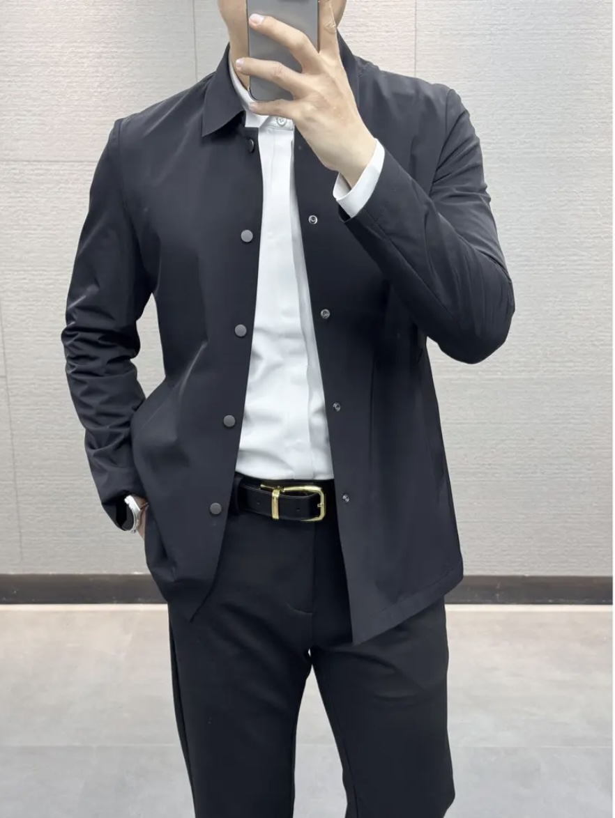 【 巴宝莉 】春季简约。中长款 夹克 风衣🌹贵族高级别要求订单 高标准定制　上身非常有型 🍃经典百搭 客