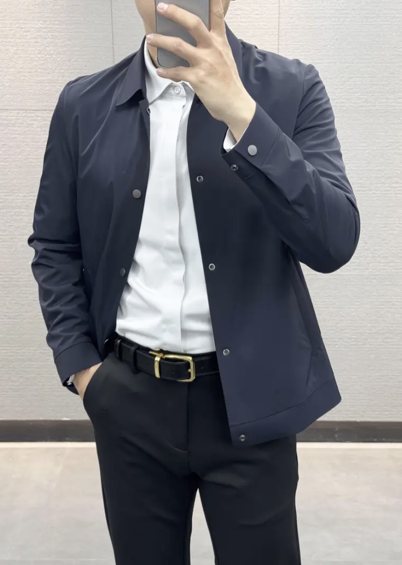 【 巴宝莉 】春季简约。夹克 风衣🌹贵族高级别要求订单 高标准定制　上身非常有型 🍃经典百搭 客供五金 