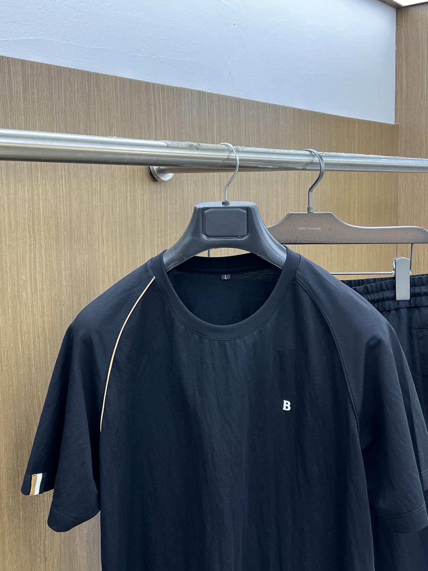 【 巴宝莉 】爆款a 高端 ！贵族套装 玫瑰玫瑰原单品质独家首选高品质各大品牌套装，全是欧美顶级爆款花色